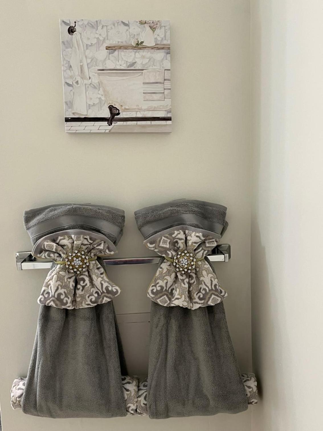 Two-Bedroom House - Photo 12