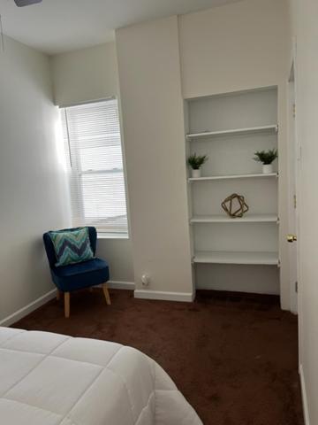 Two-Bedroom House - Photo 13