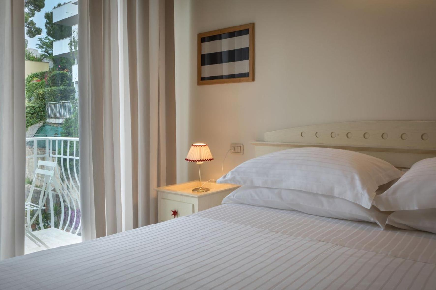 Double Single Room