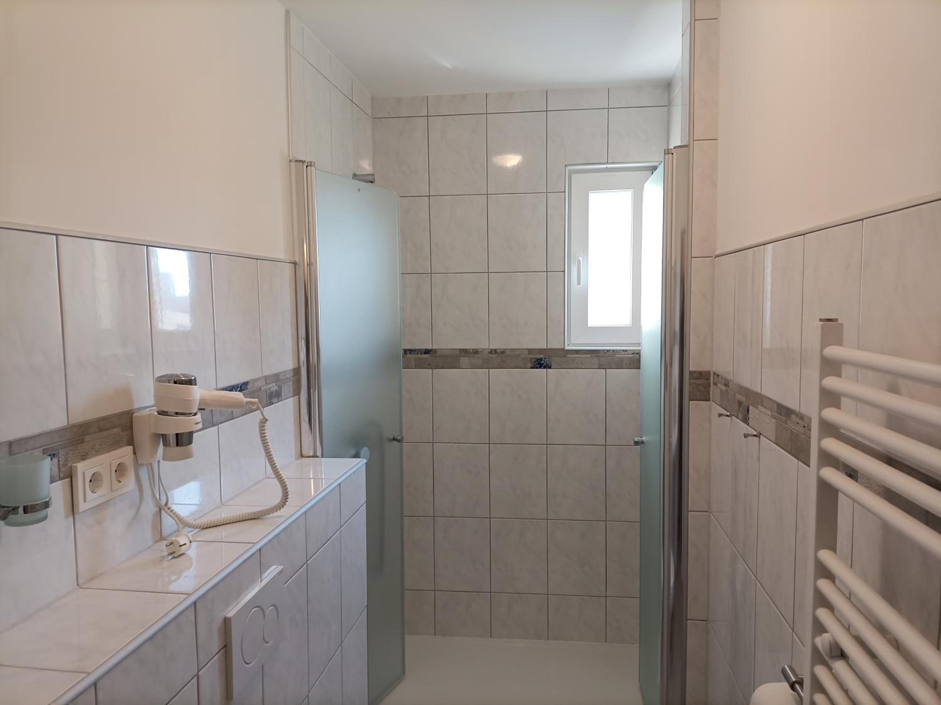Apartment - Photo 2