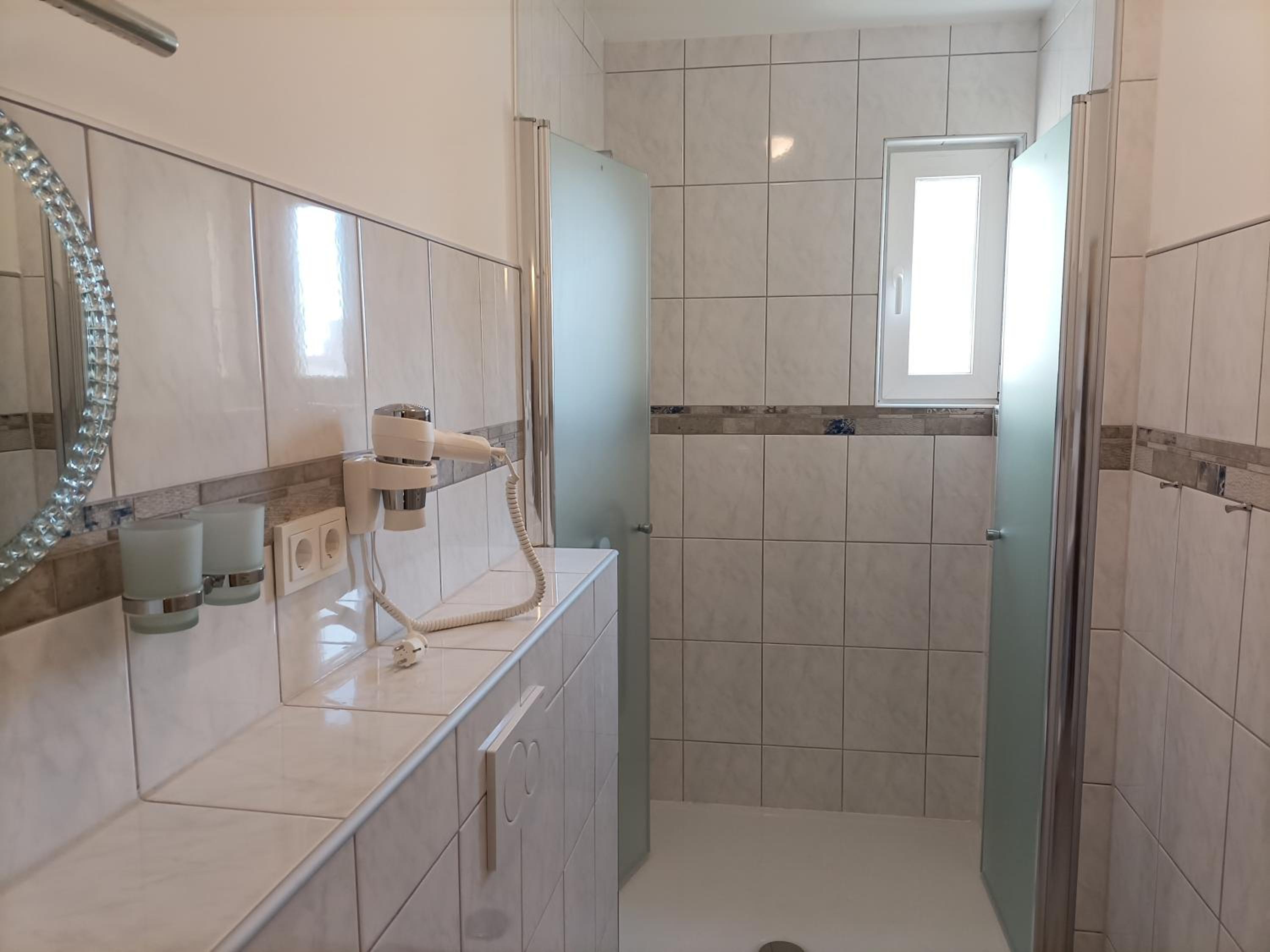 Apartment - Photo 12