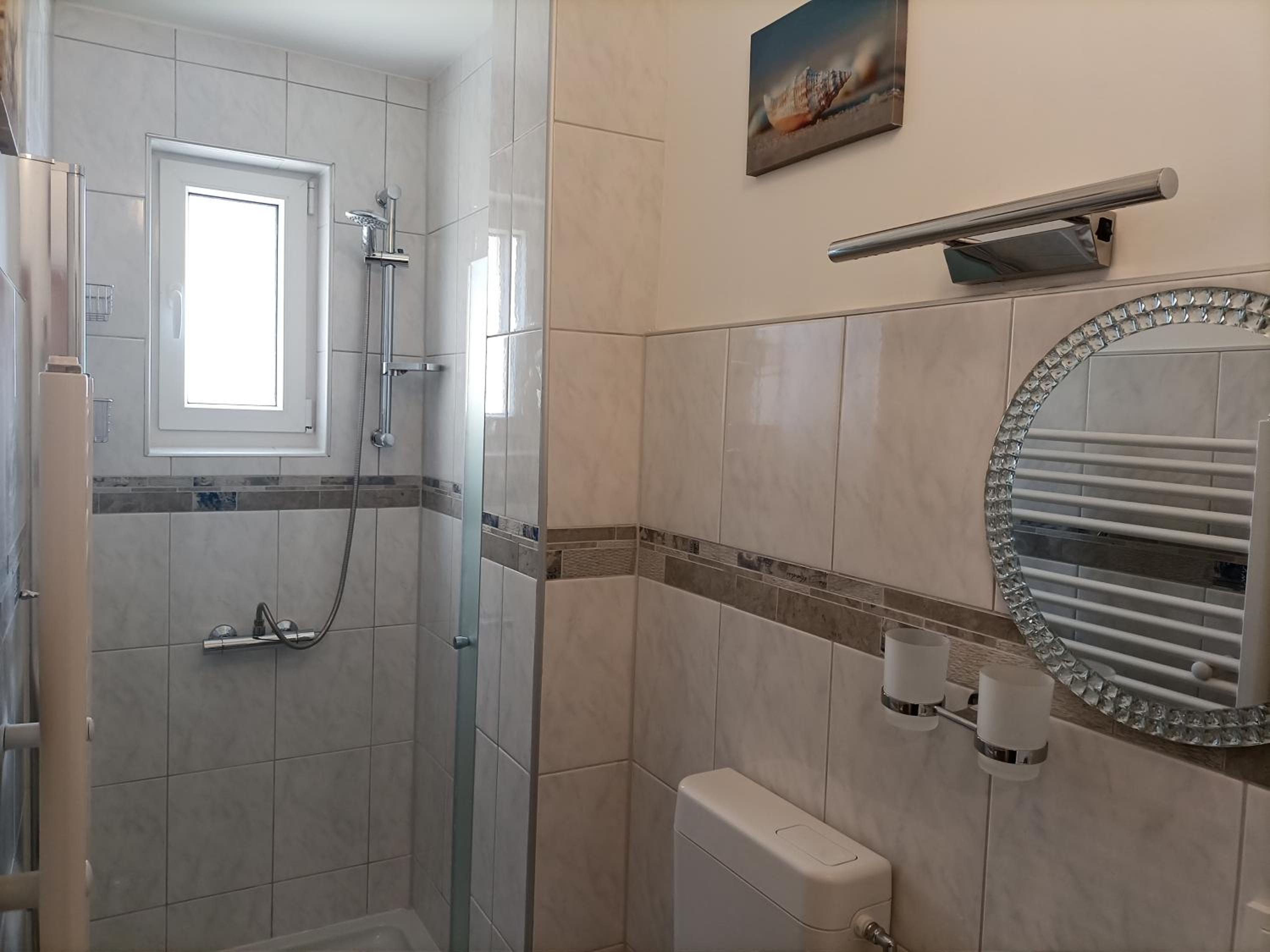 Apartment - Photo 19