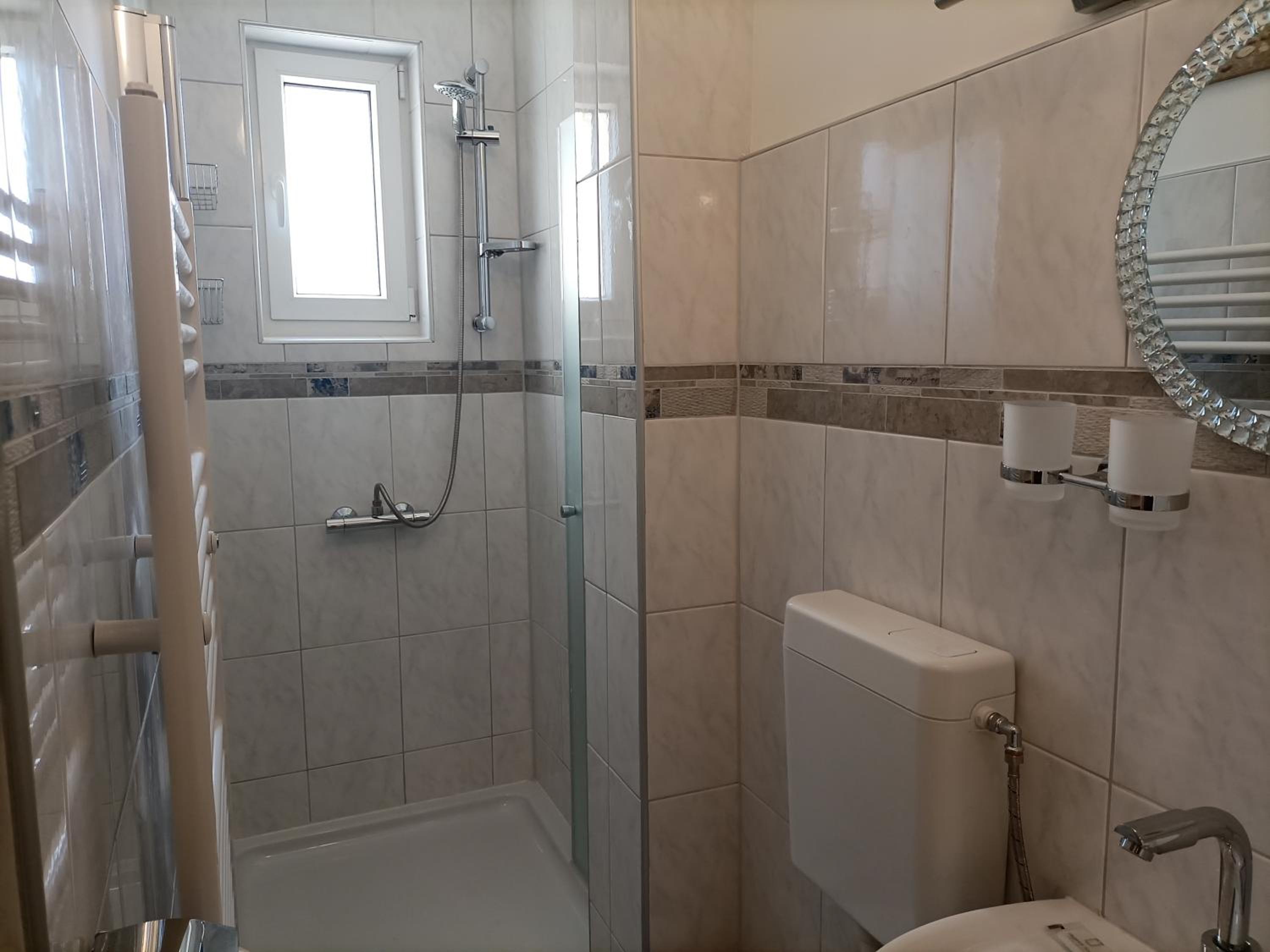 Apartment - Photo 18