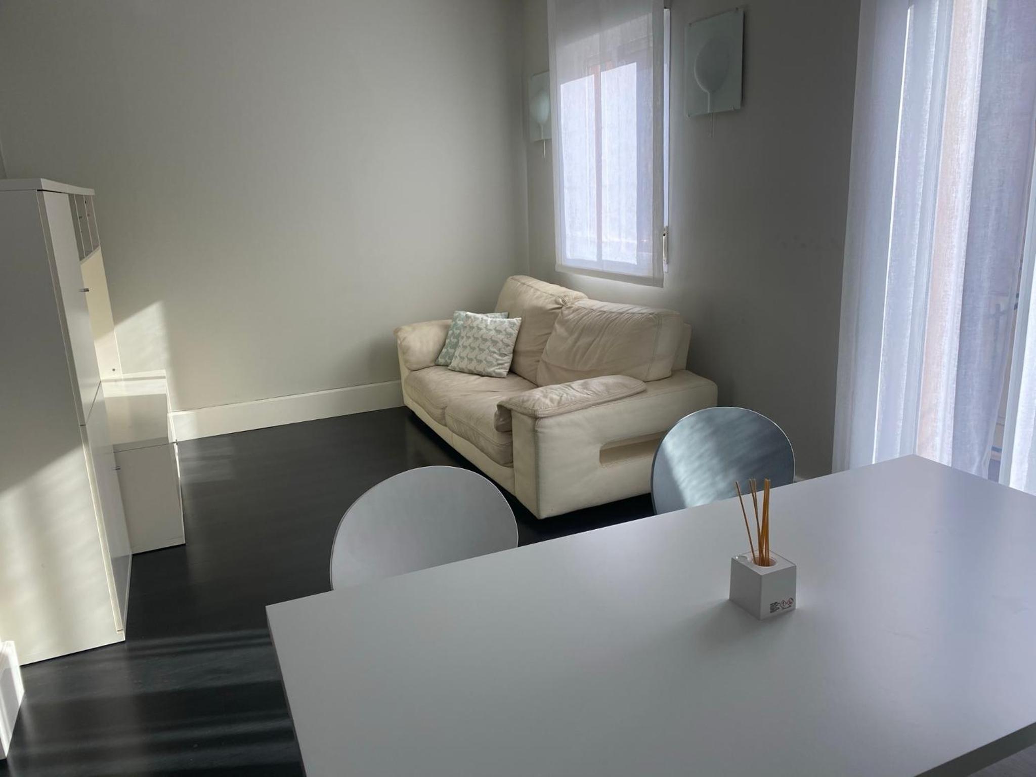Apartment with Terrace - Photo 1