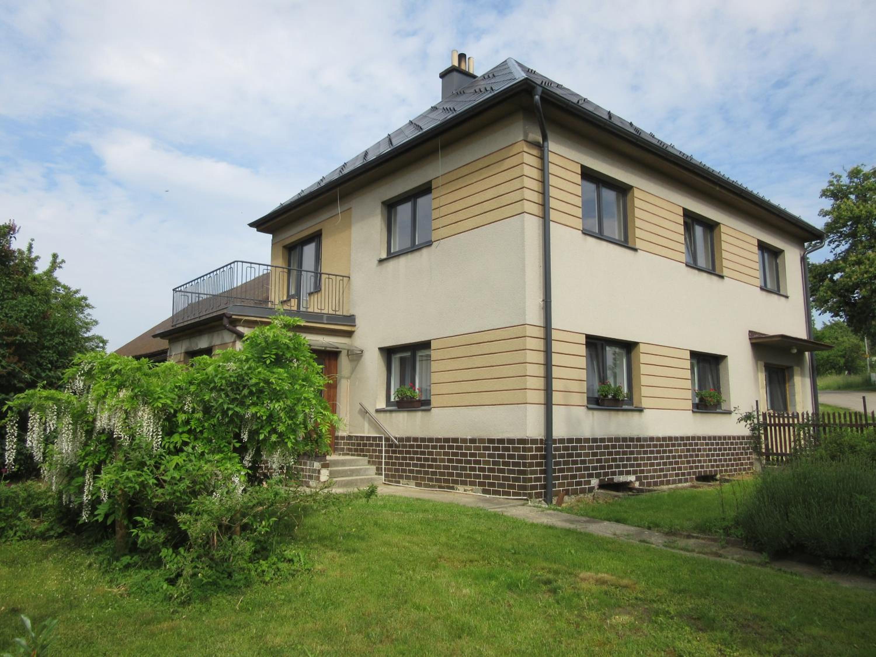 Apartment with Mountain View photo 1