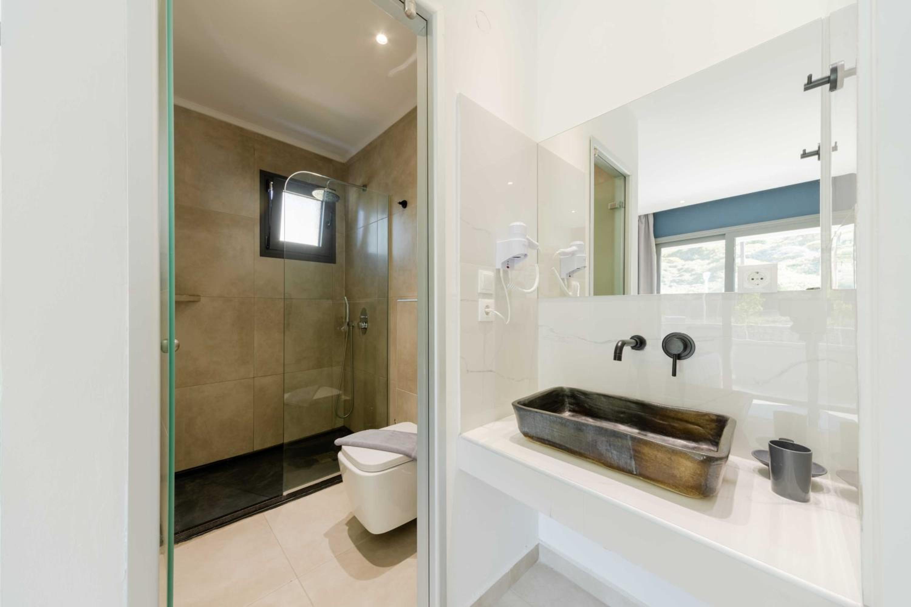 Deluxe Double Room with Garden View - Photo 2