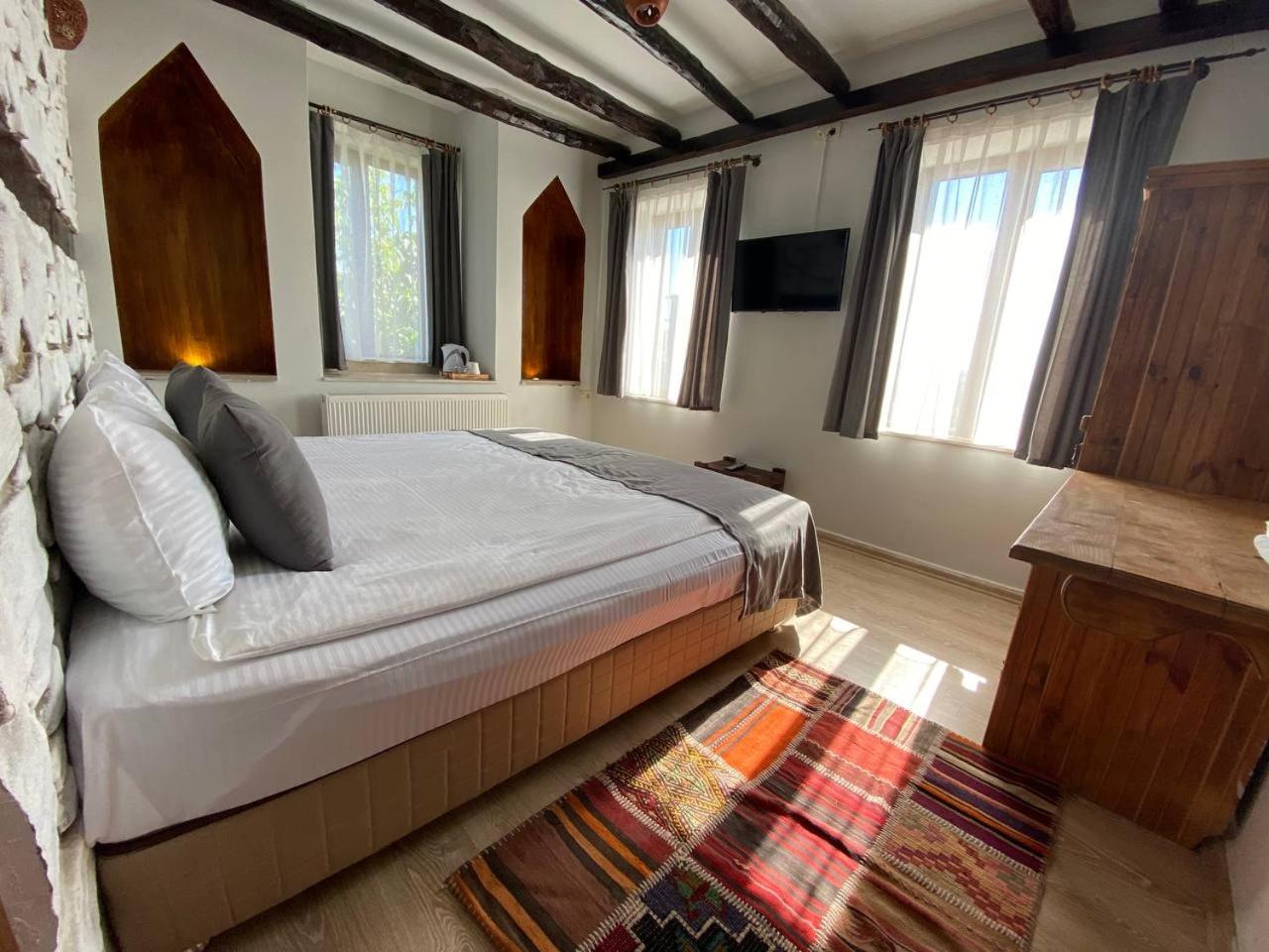 Comfort Double Room - Photo 13