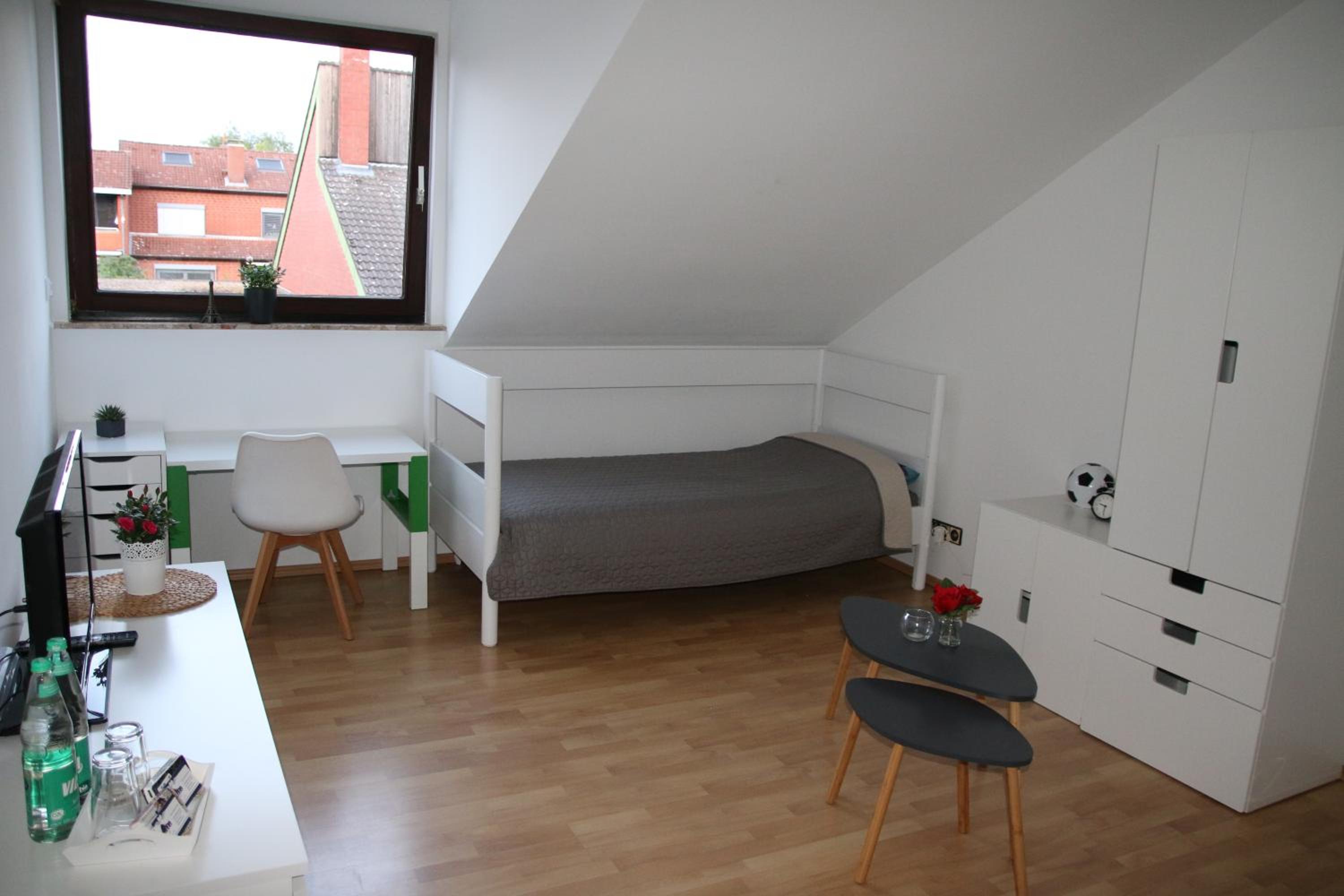 Economy Twin Room