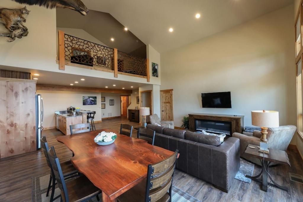 Two-Bedroom Townhouse