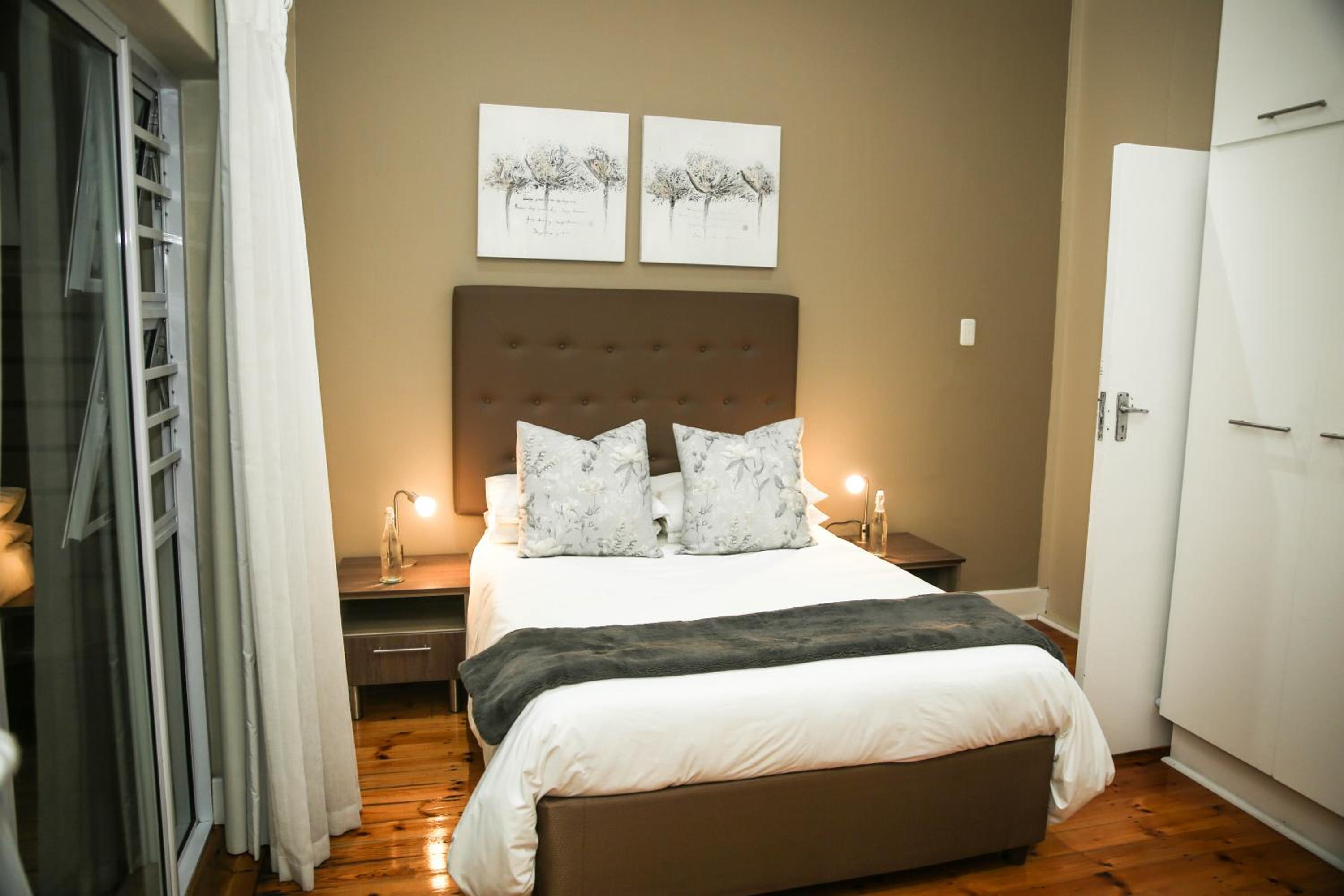 Standard Double Room photo 1