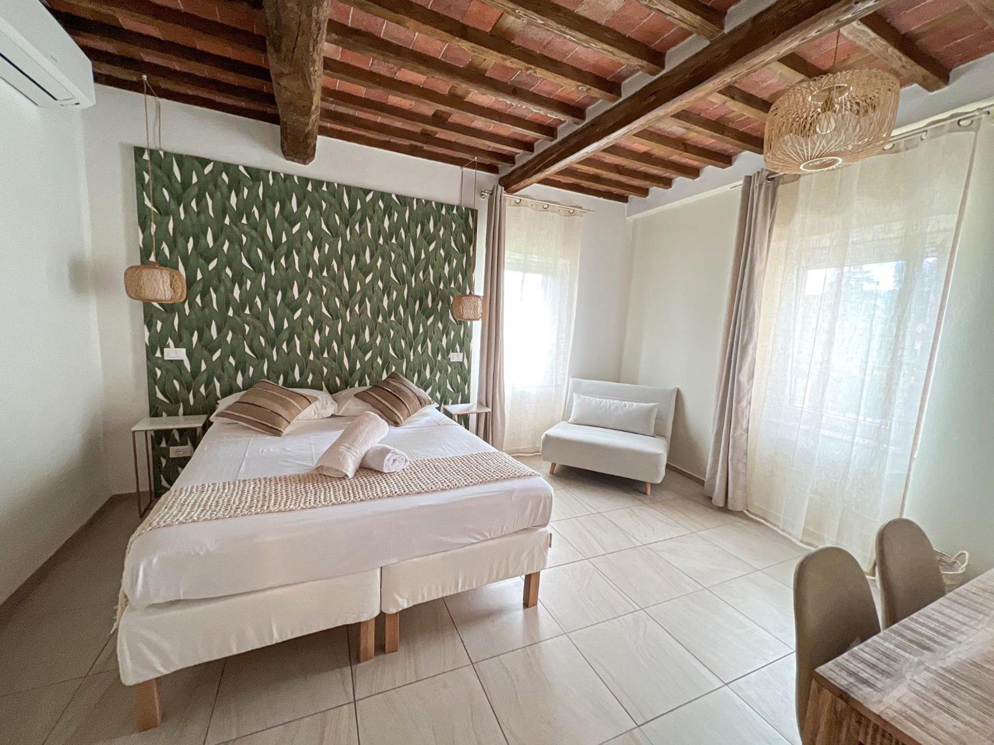 Deluxe Triple Room - Photo 5