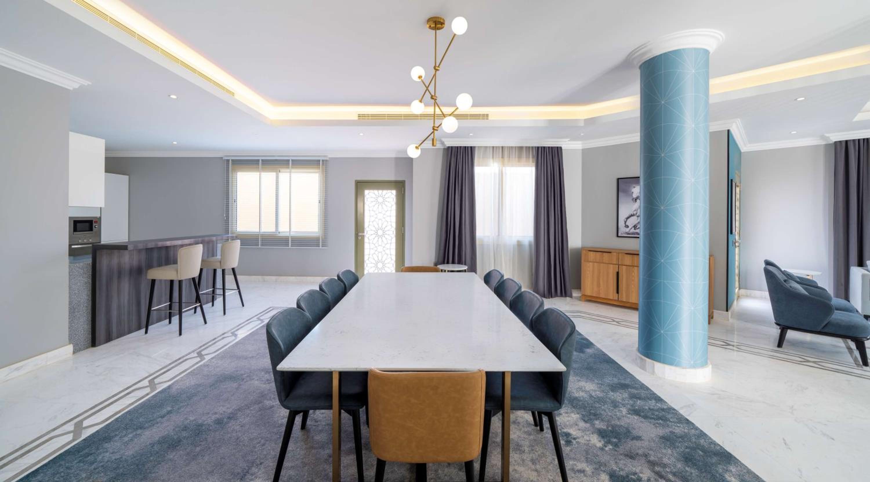 Three-Bedroom Executive Villa with Terrace - Photo 8