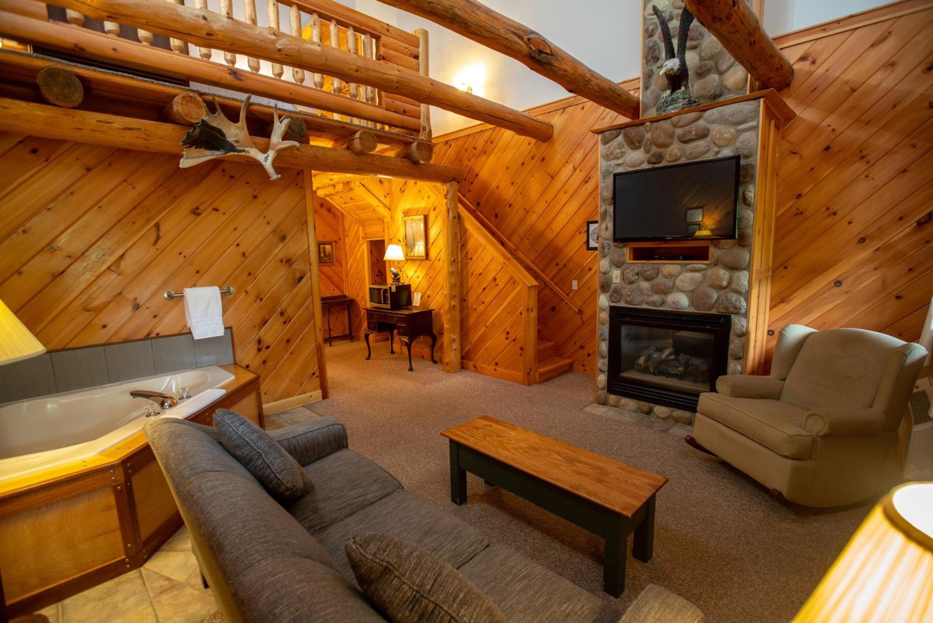Lodge Loft Suite - Adult Only - Photo 3