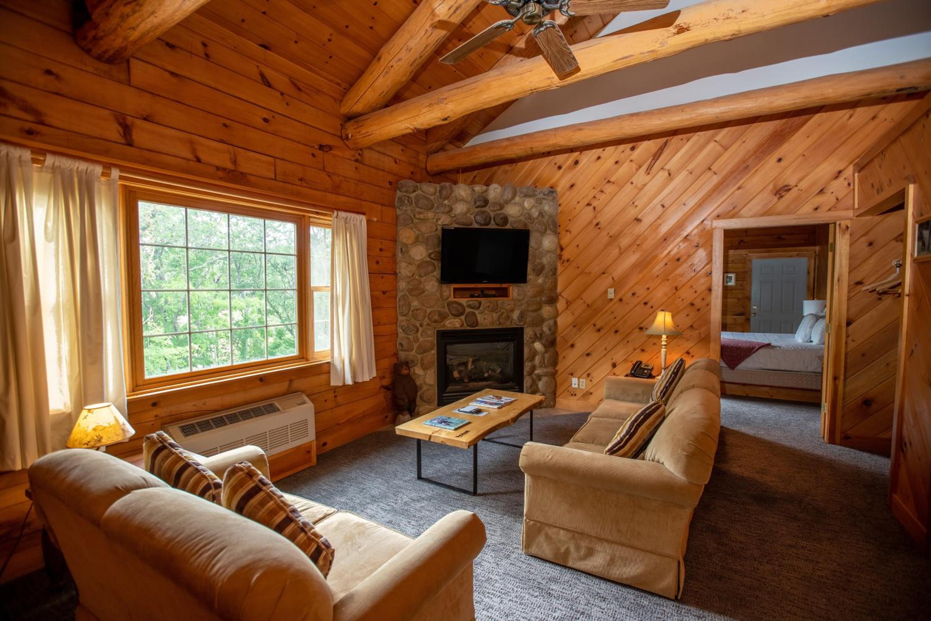 Lodge Suite - Adult Only - Photo 3