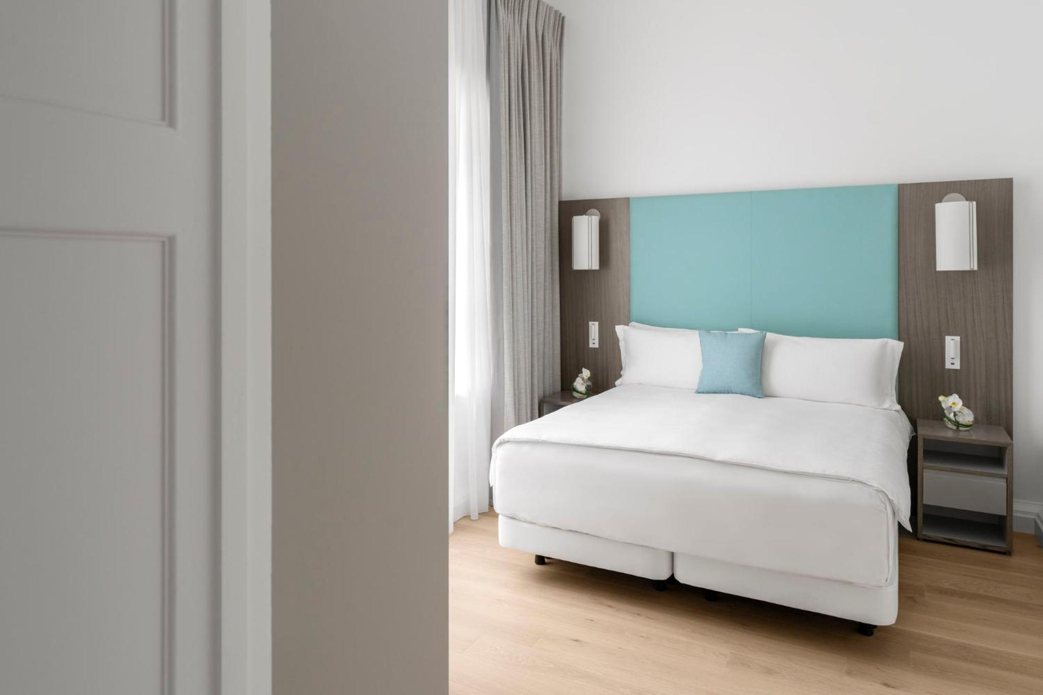 Standard Apartment thumbnail 5