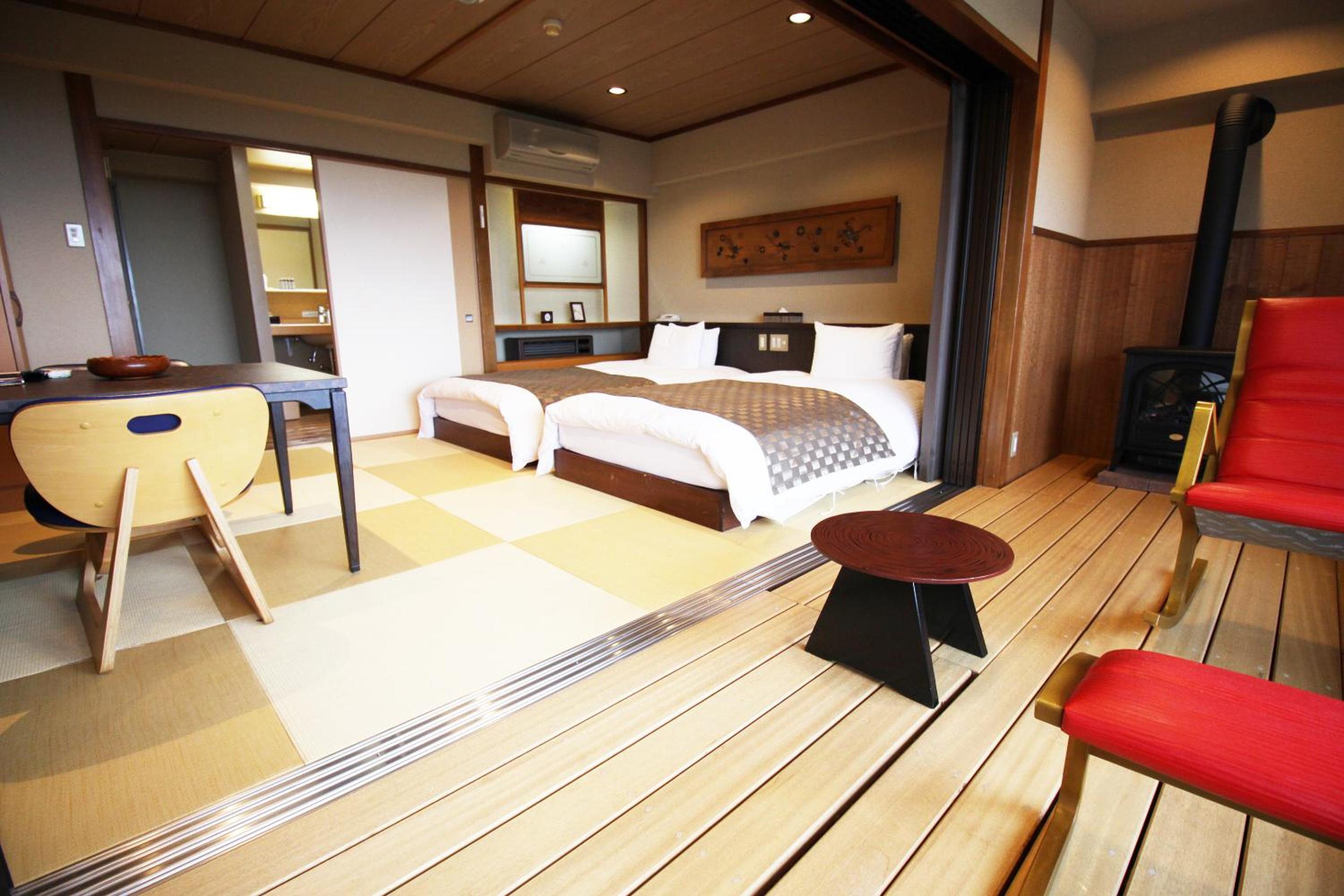 Twin Room with Mountain View photo 3