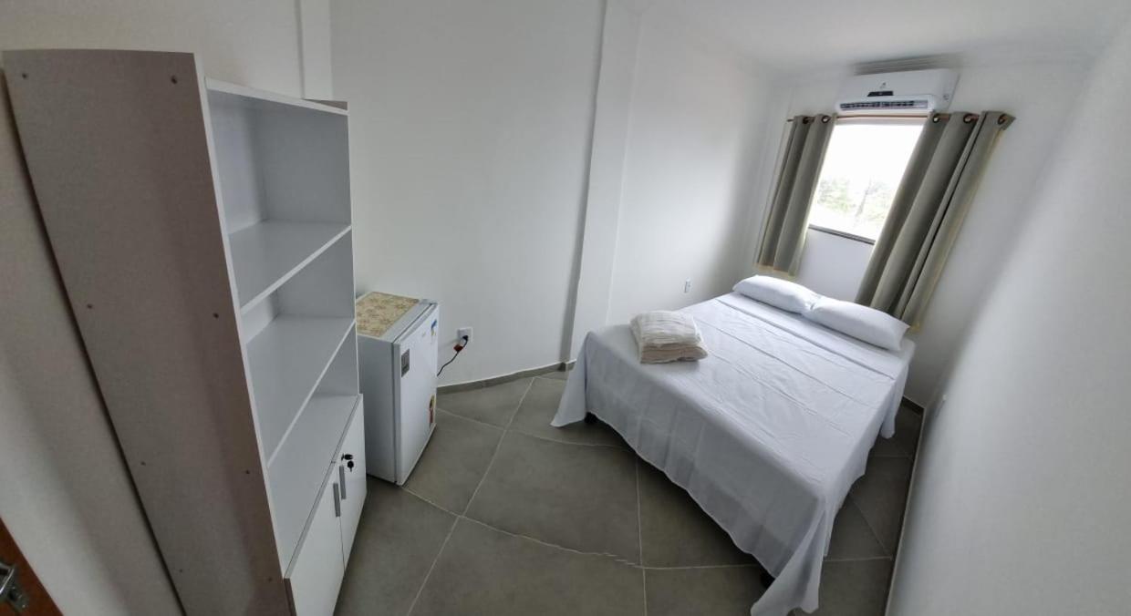 One-Bedroom Apartment - Photo 2