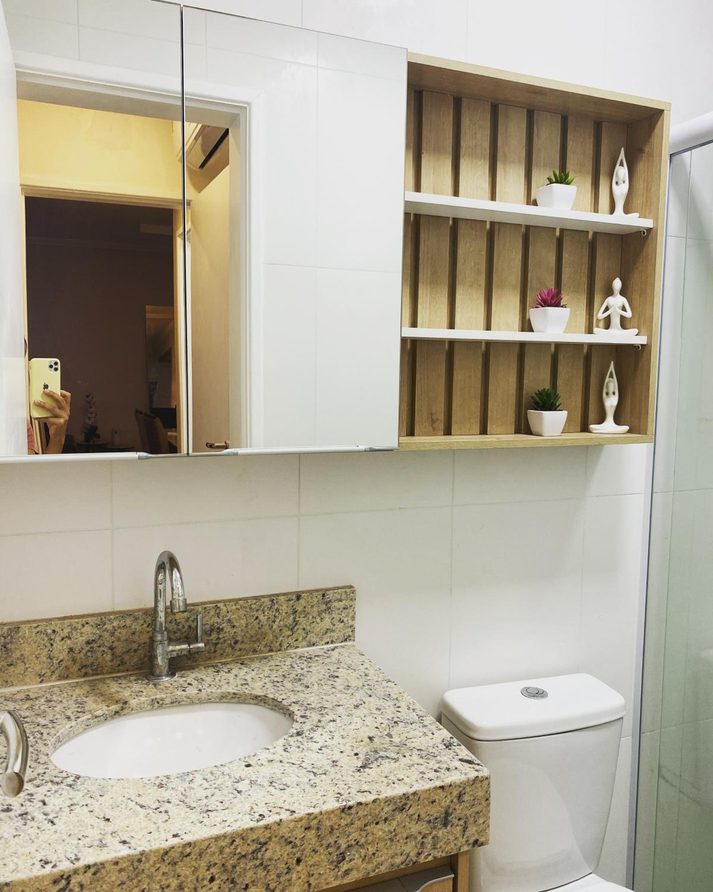 Apartment with Balcony - Photo 14