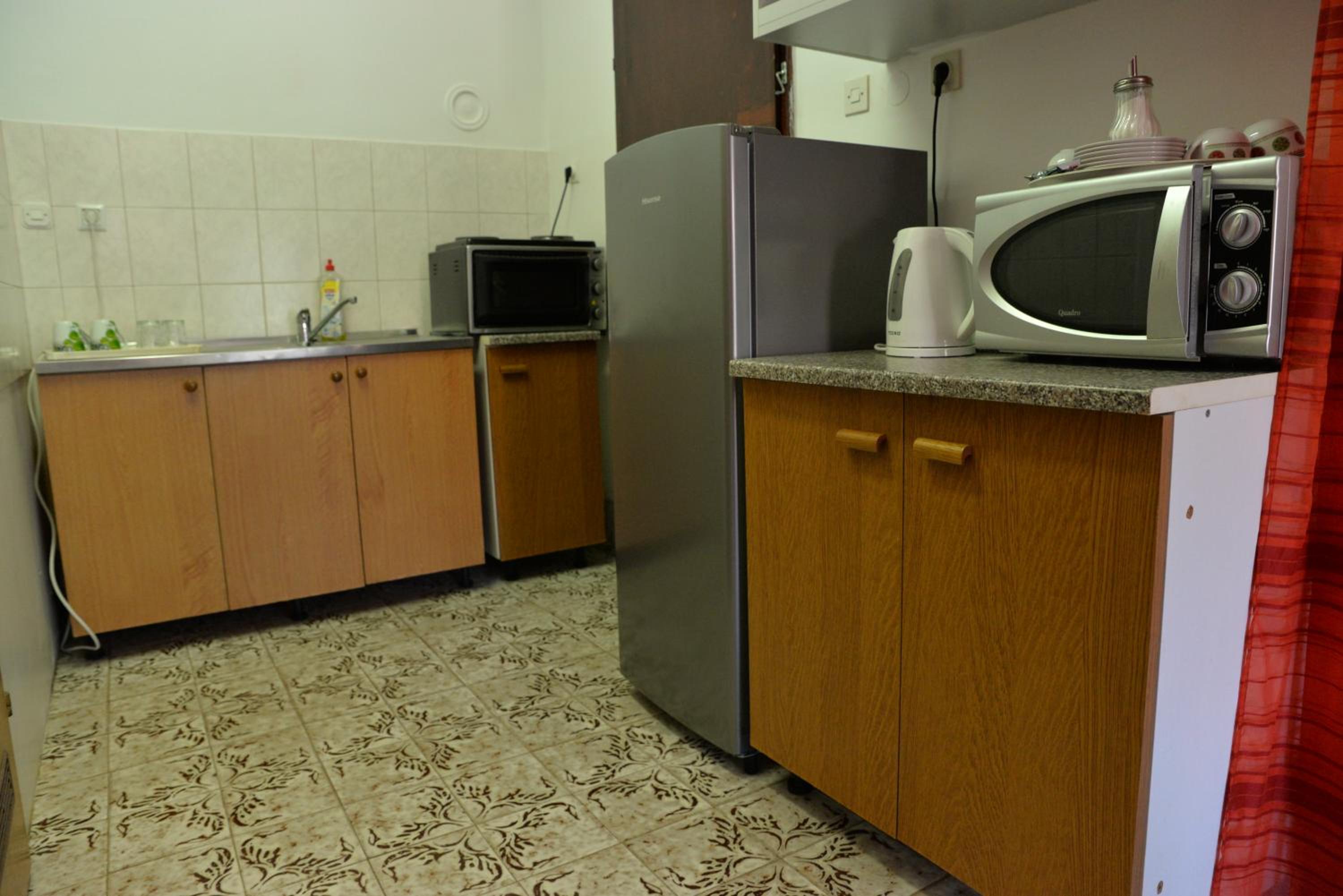 Apartment - Photo 9