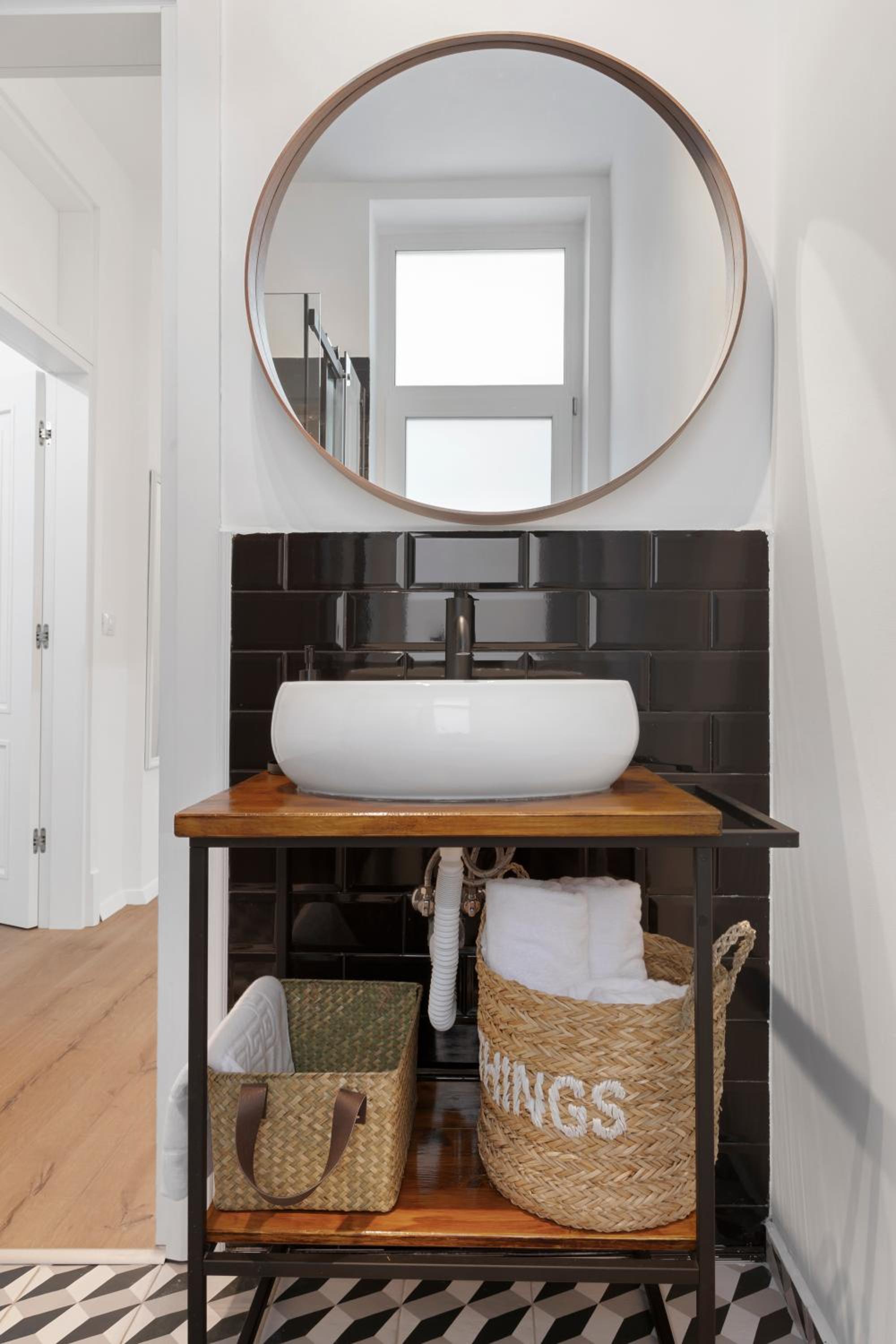 Two-Bedroom Apartment - Photo 3