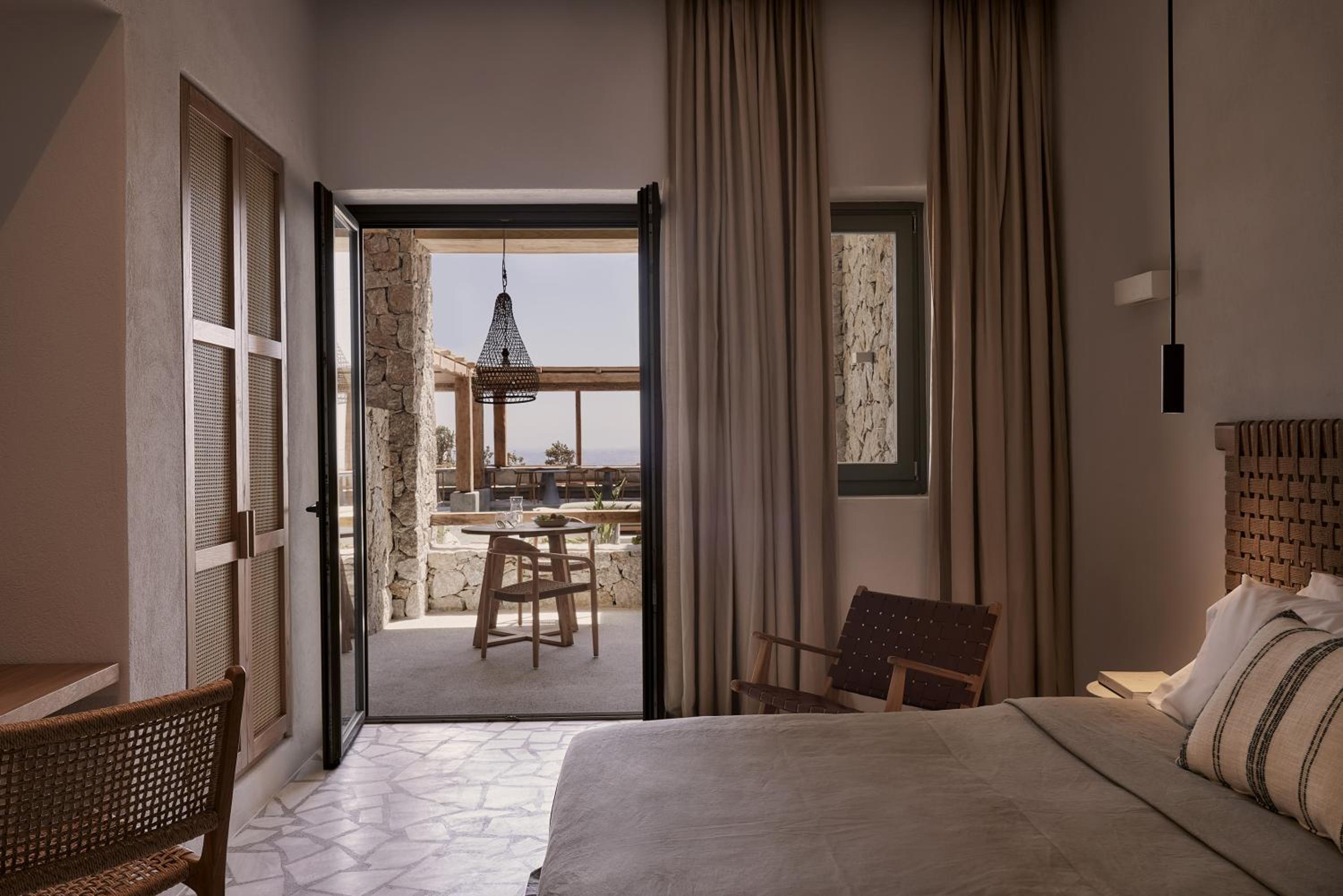 Junior Suite with Pool View - Photo 1