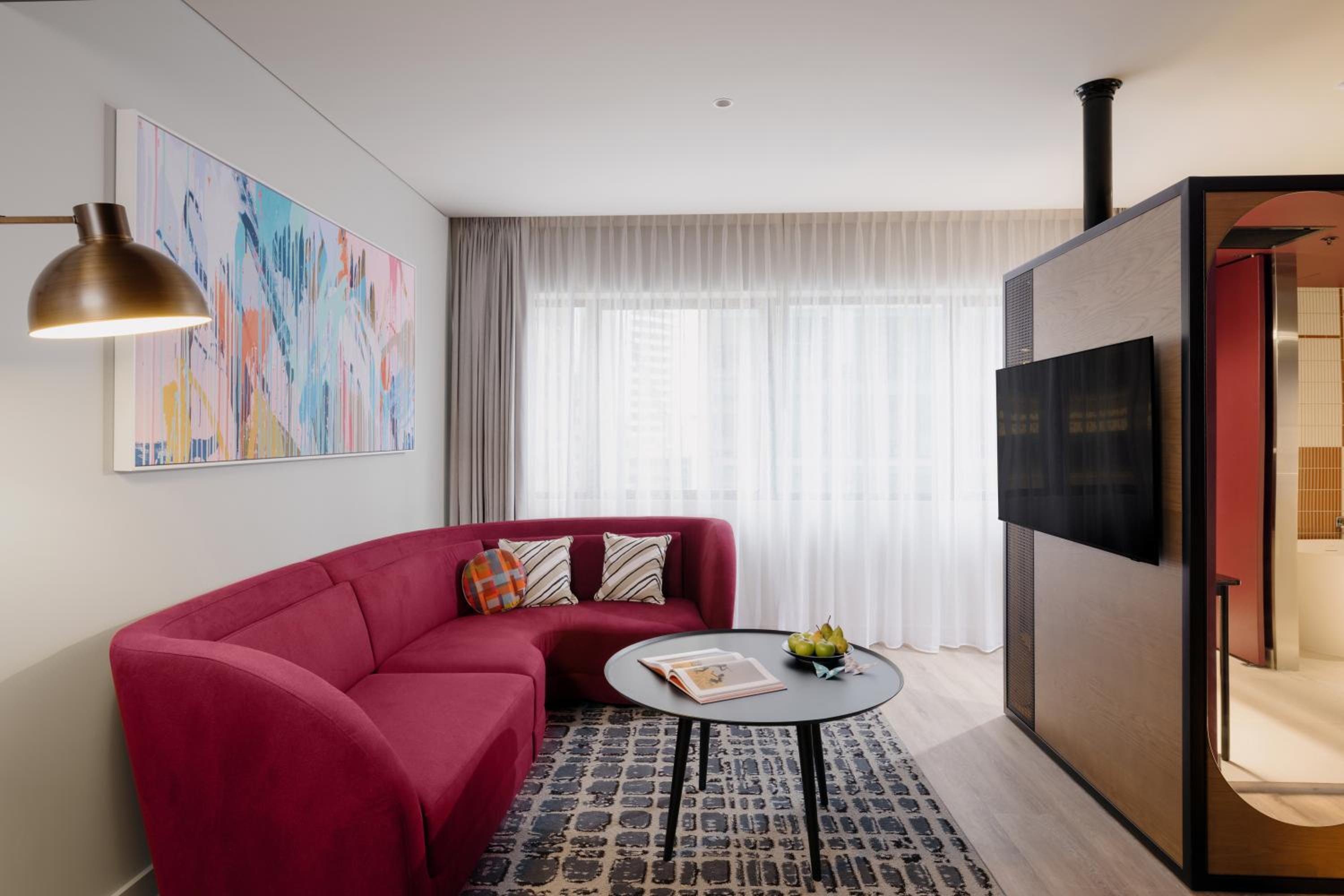 One-Bedroom Suite with City View - Photo 4
