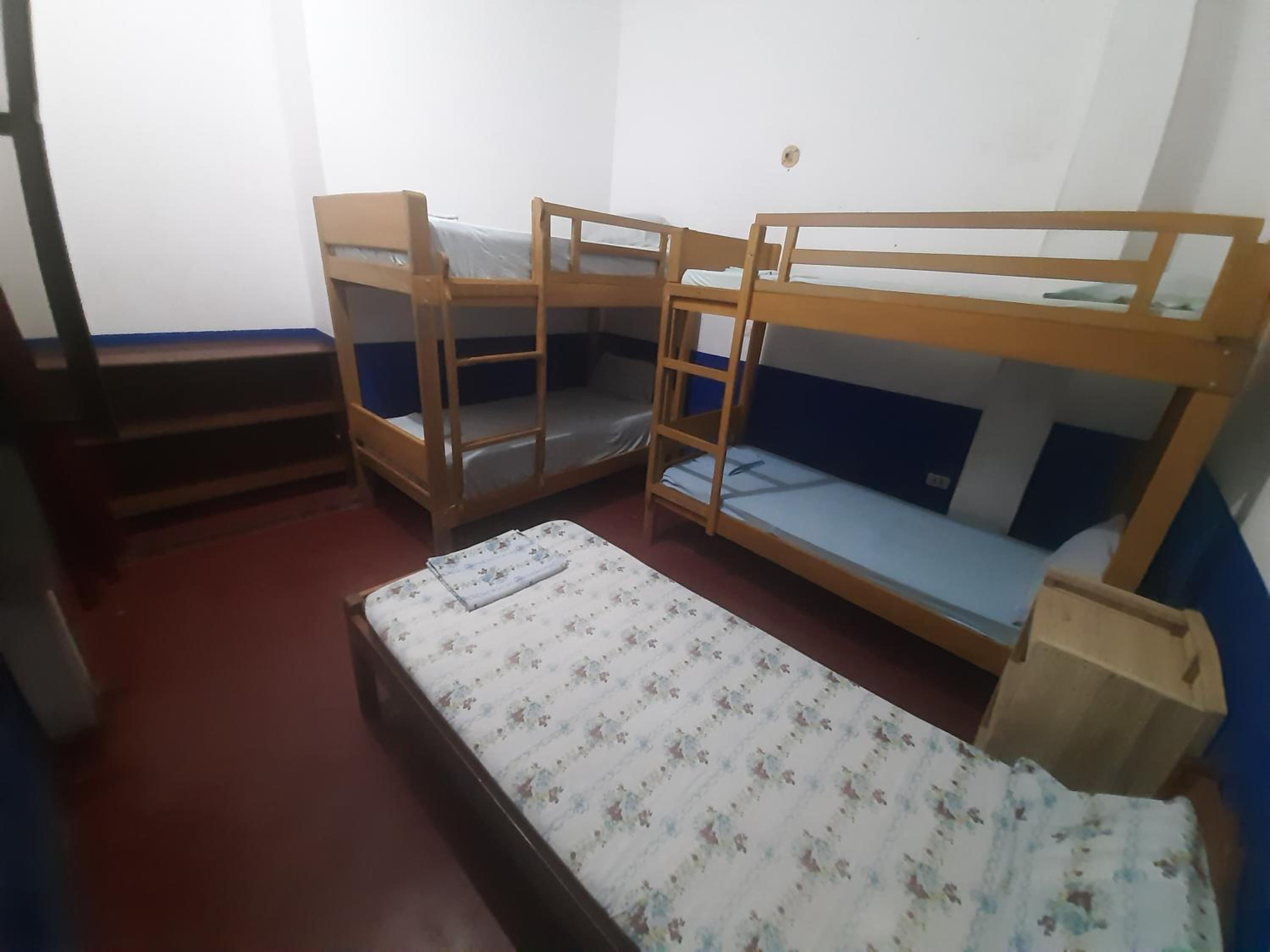 Mixed Dormitory Room photo 1