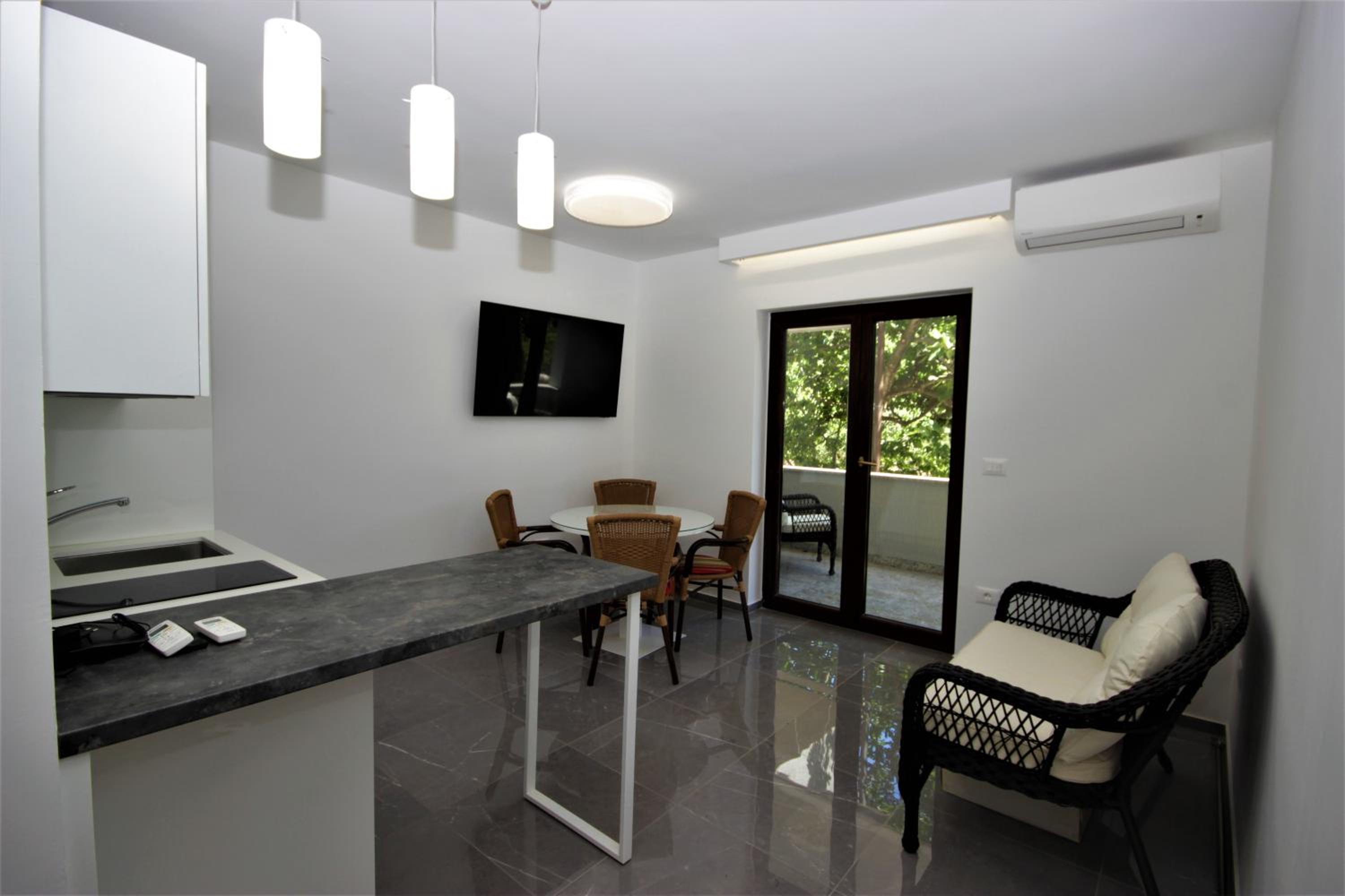 Apartment with Terrace
