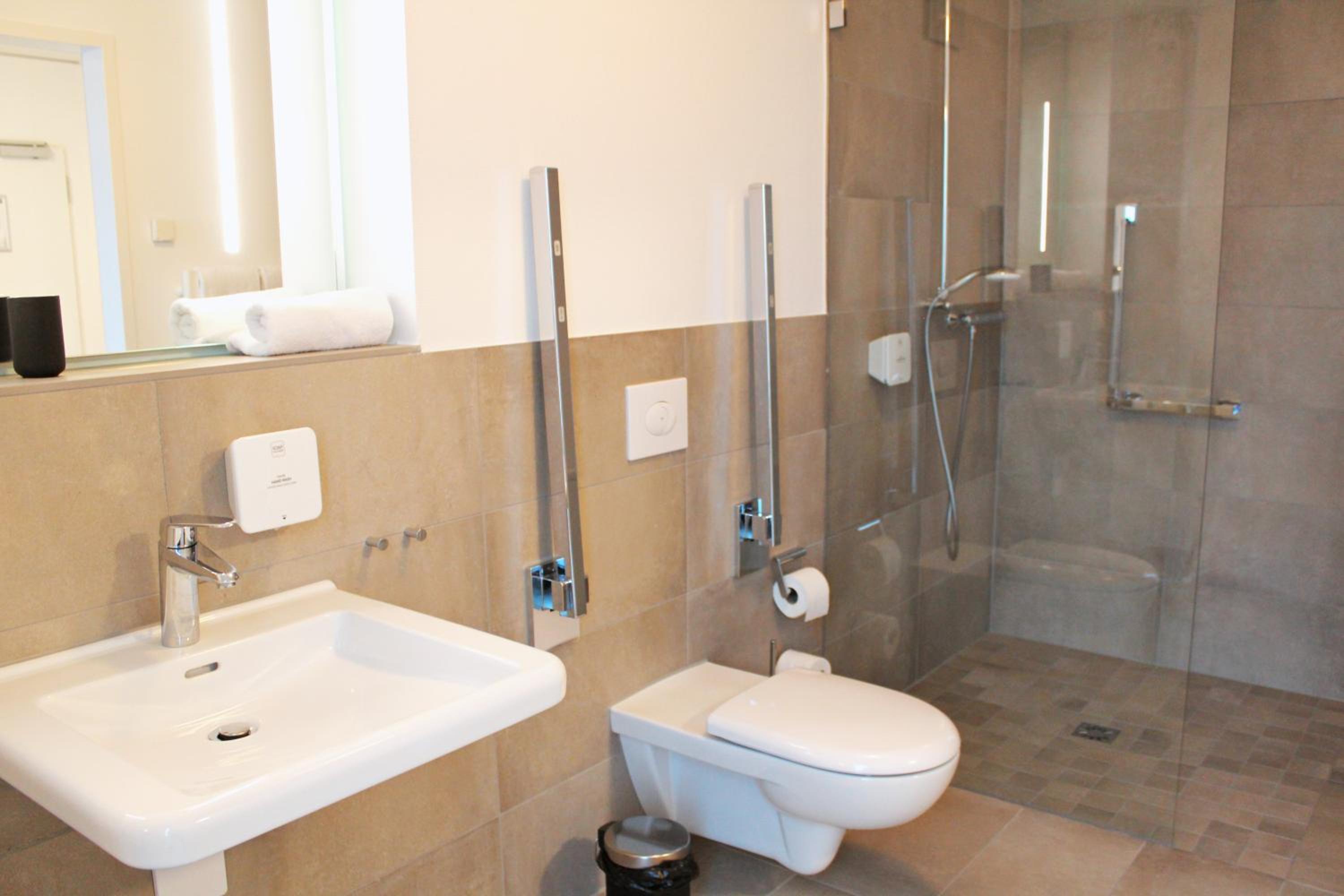 Double Room - Disability Access - Photo 2
