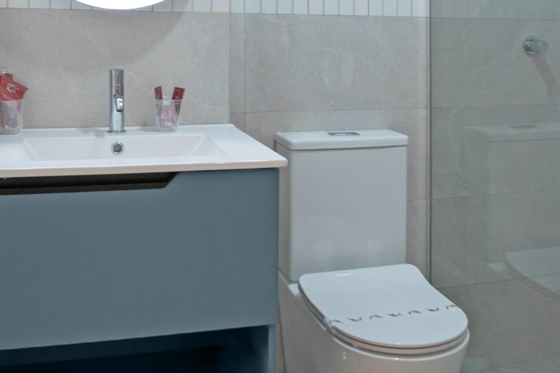 Budget Double Room photo 2
