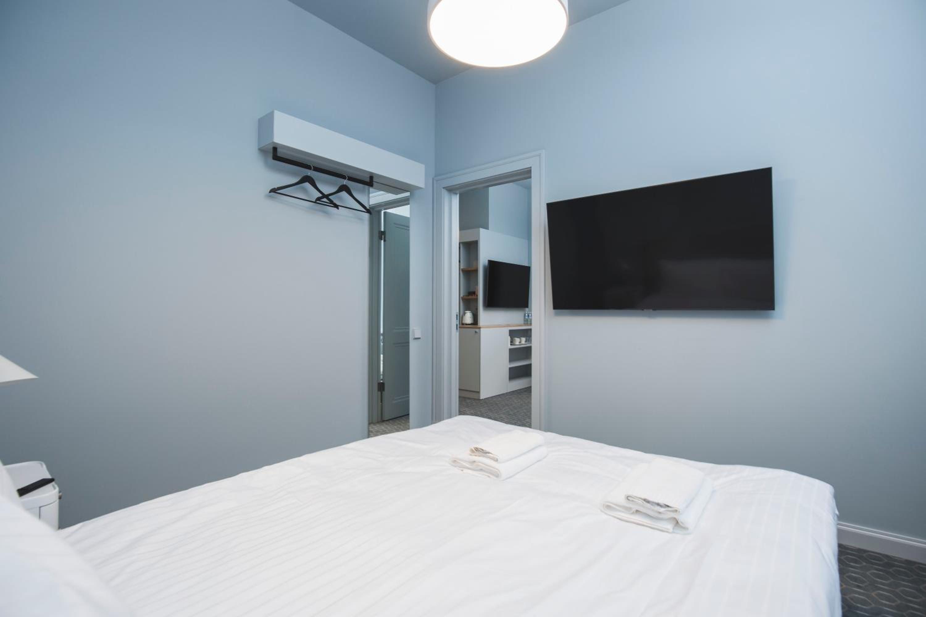 Quadruple Room - Photo 24