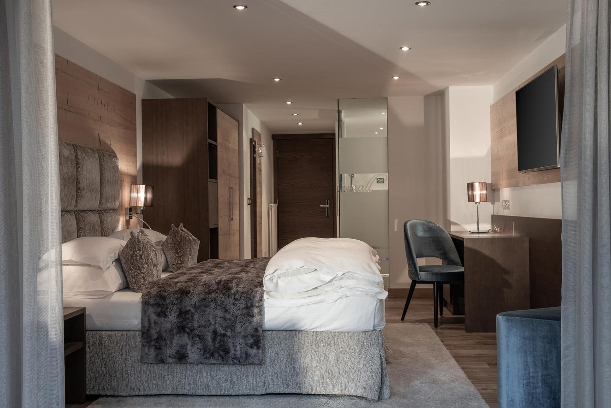 Suite with Garden View photo 1