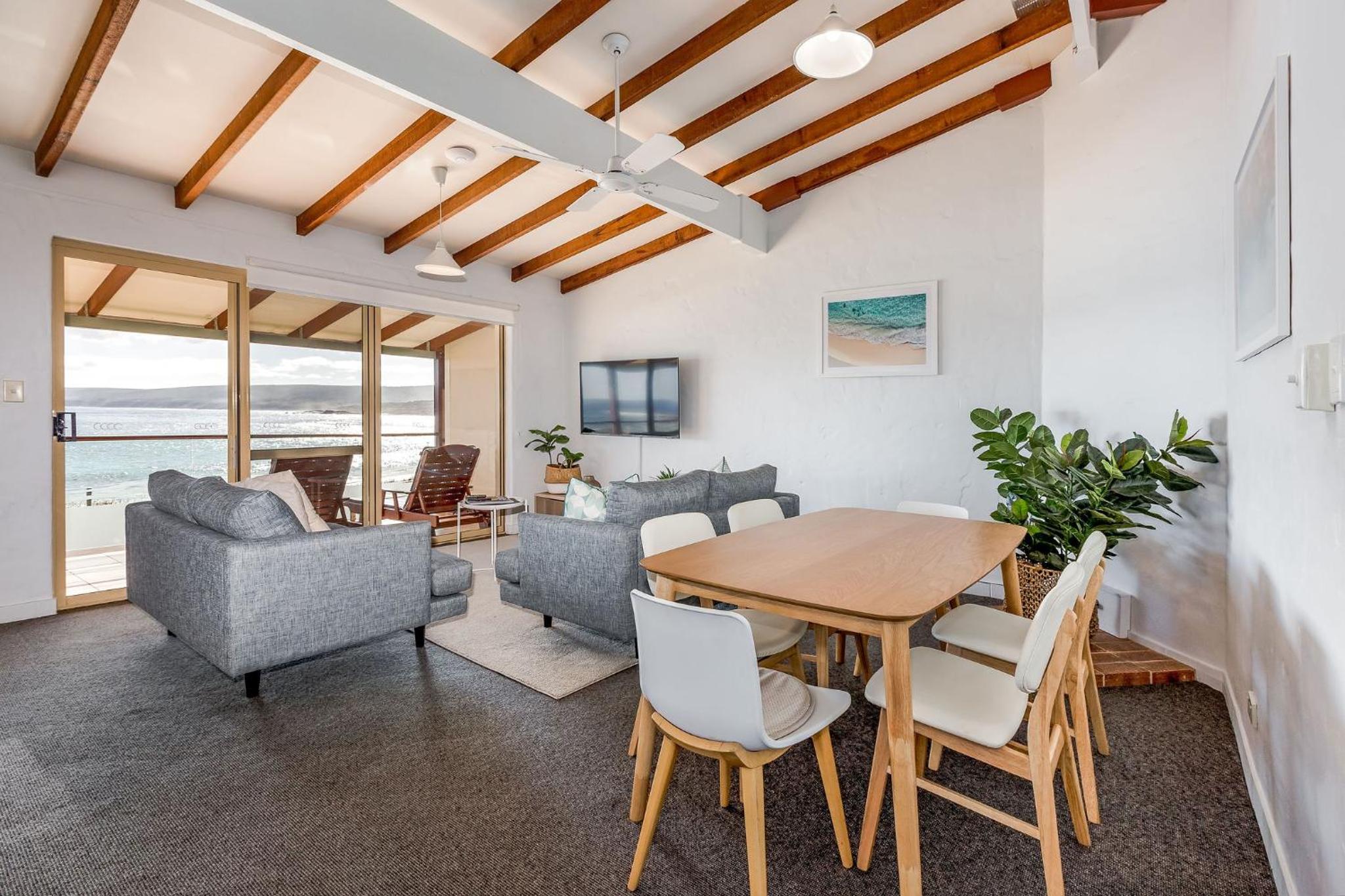 Apartment with Sea View photo 1