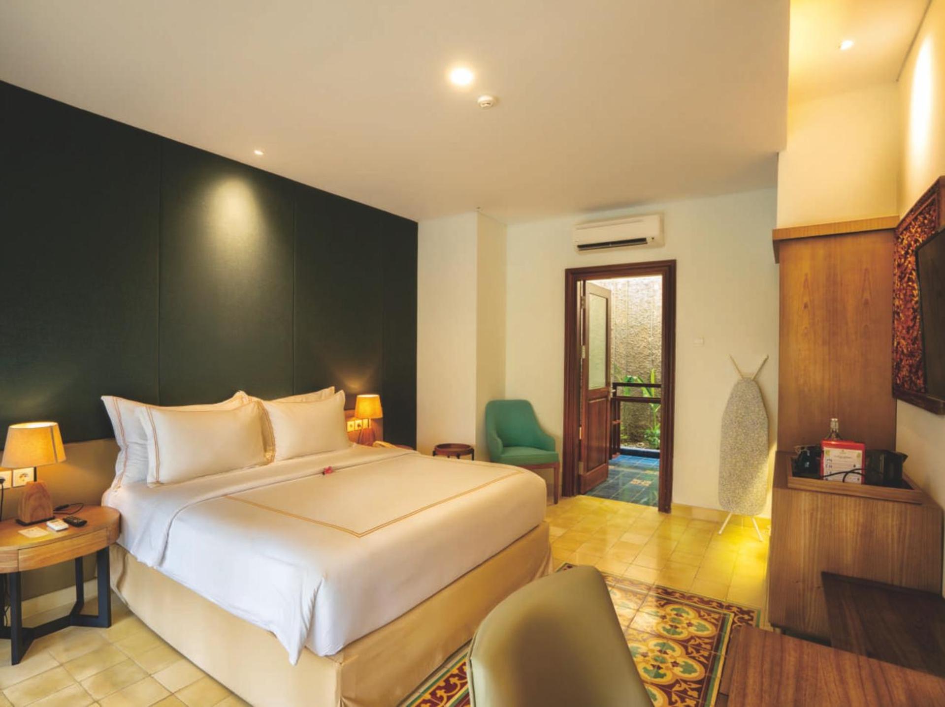 Executive Double Rooms - Photo 17