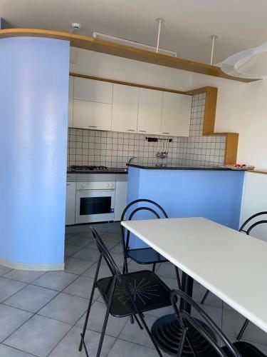 Apartment - Split Level photo 2