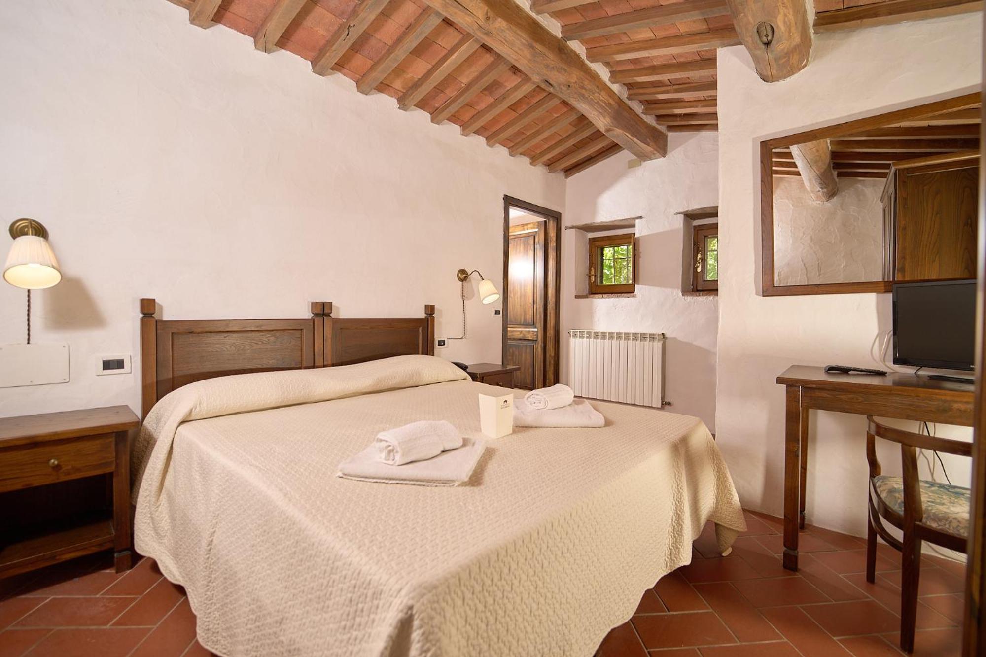 Maisonette photo 1
