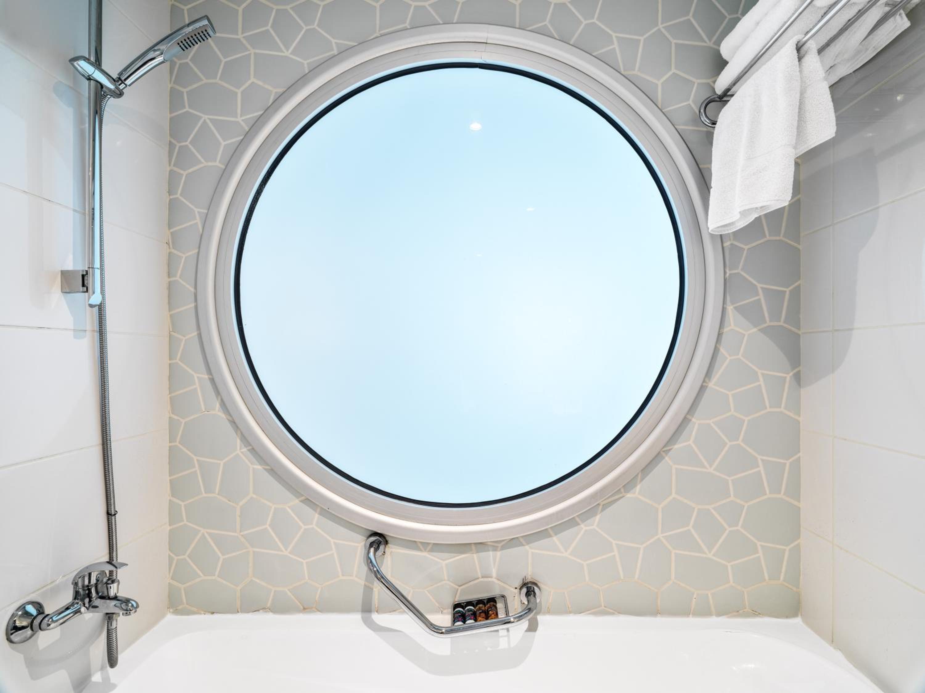 Double or Twin Room with Side Sea View