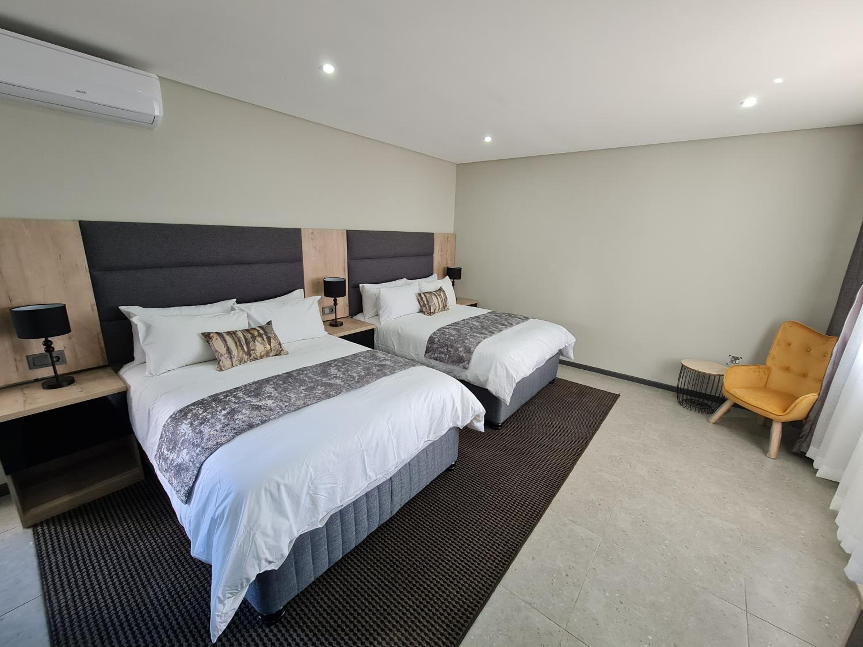 Deluxe Double or Twin Room - Photo 1