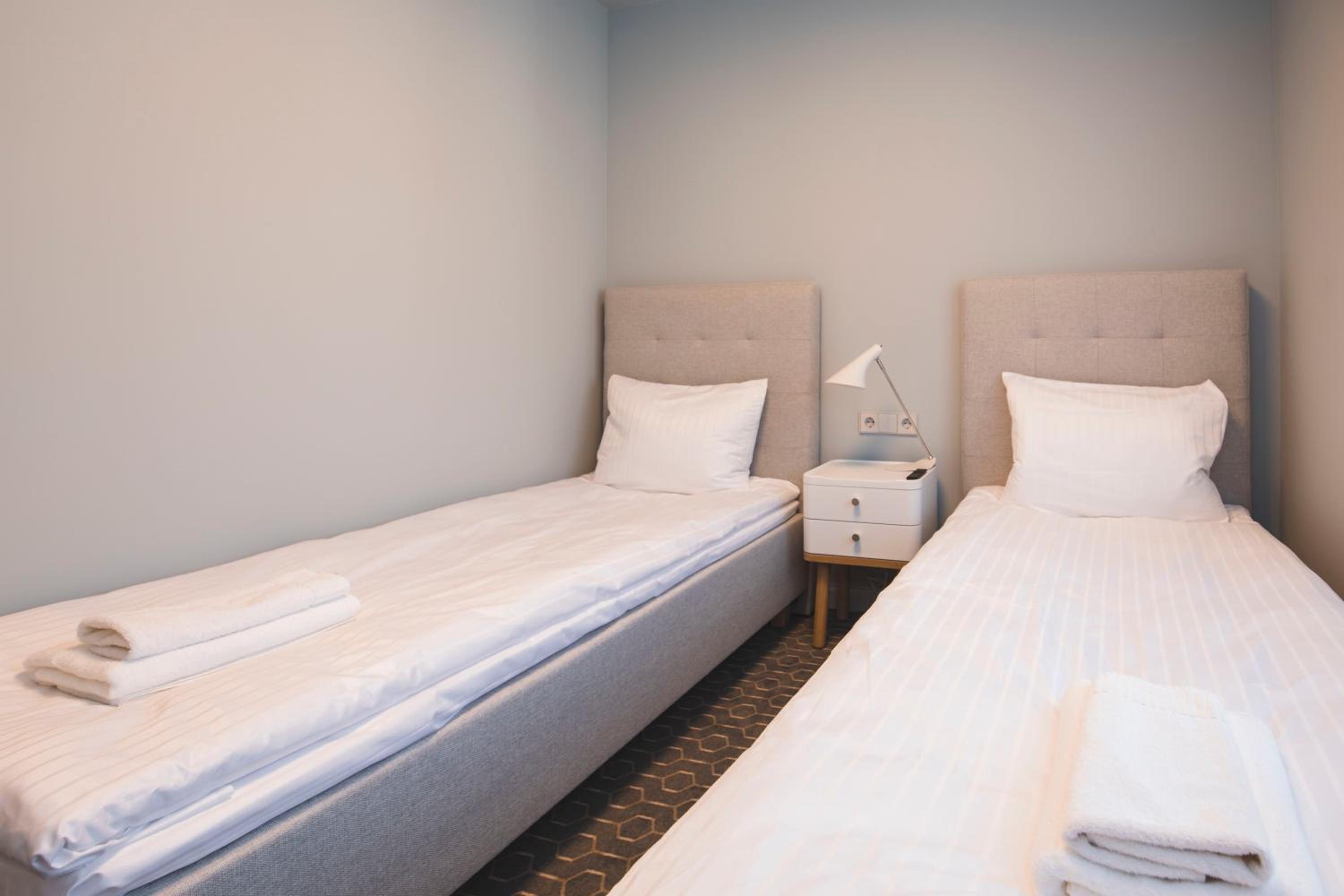 Twin Room - Photo 2