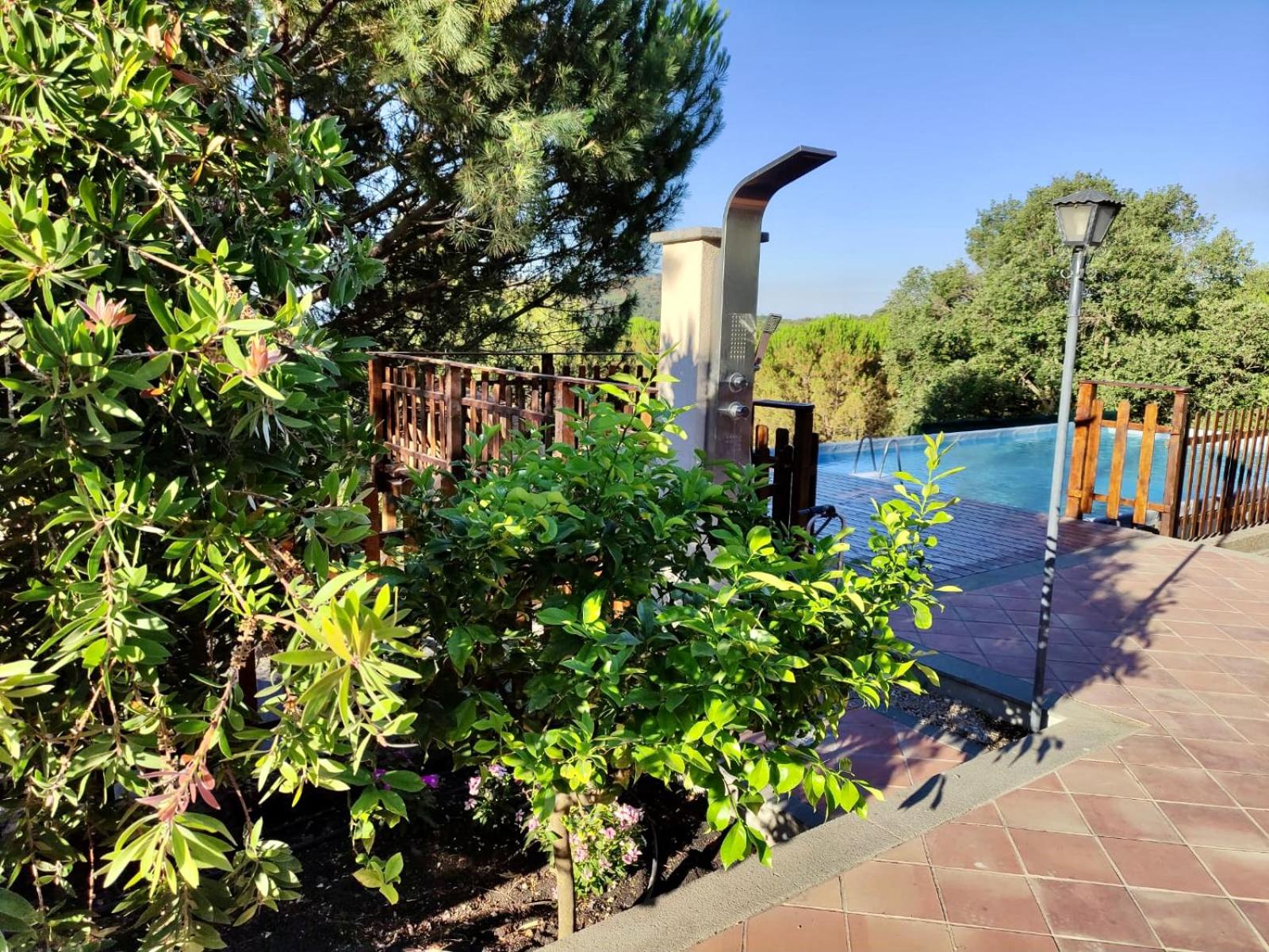 Villa with Private Pool photo 2