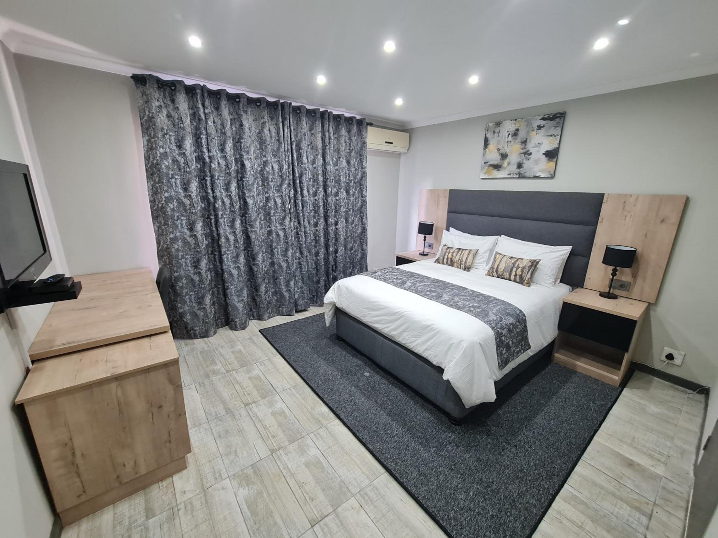Deluxe Double Room - Photo 4