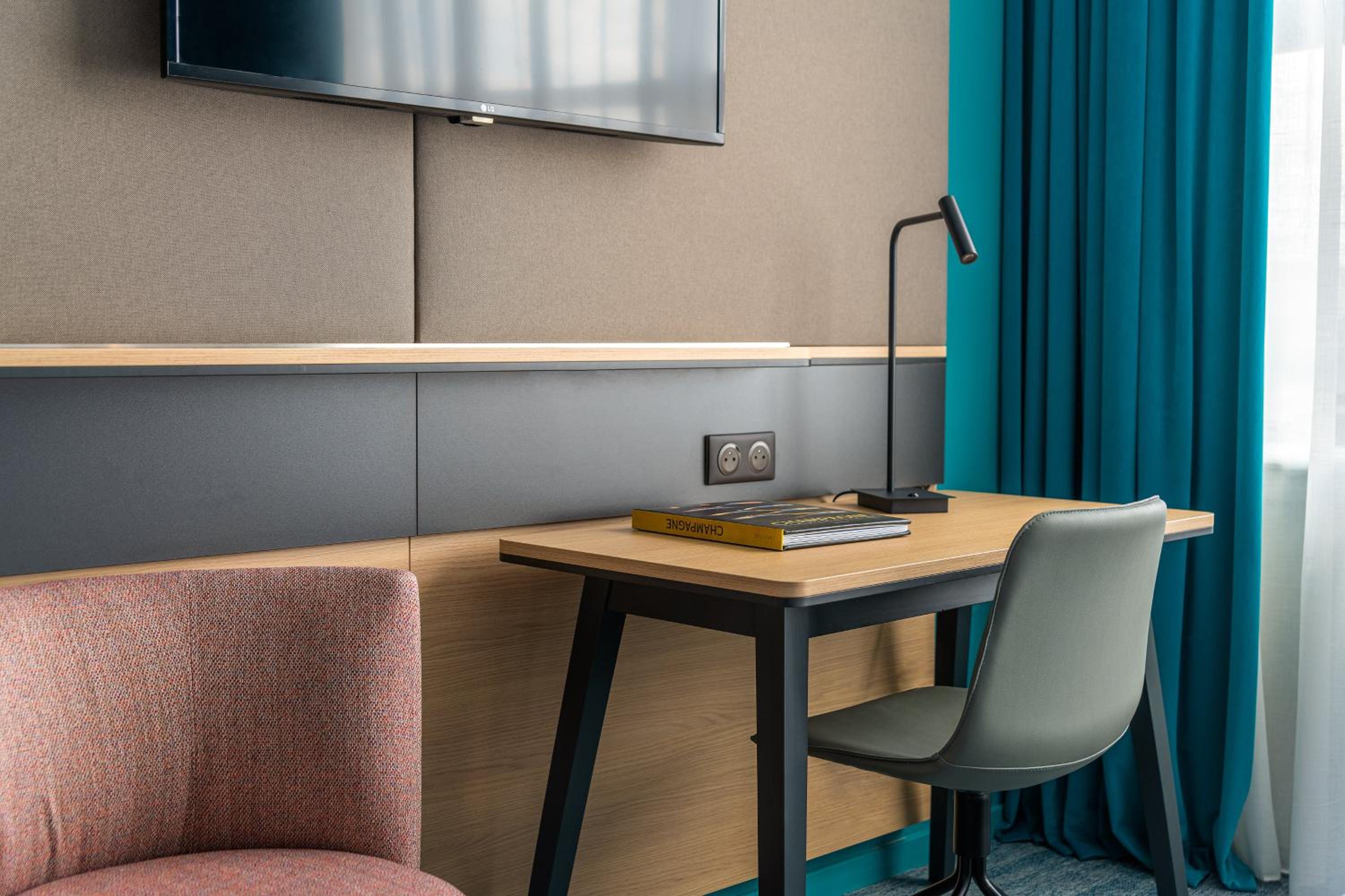 Standard Room - Photo 17