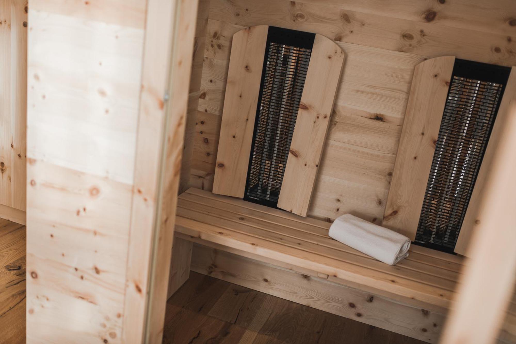 Suite with Sauna - Photo 4