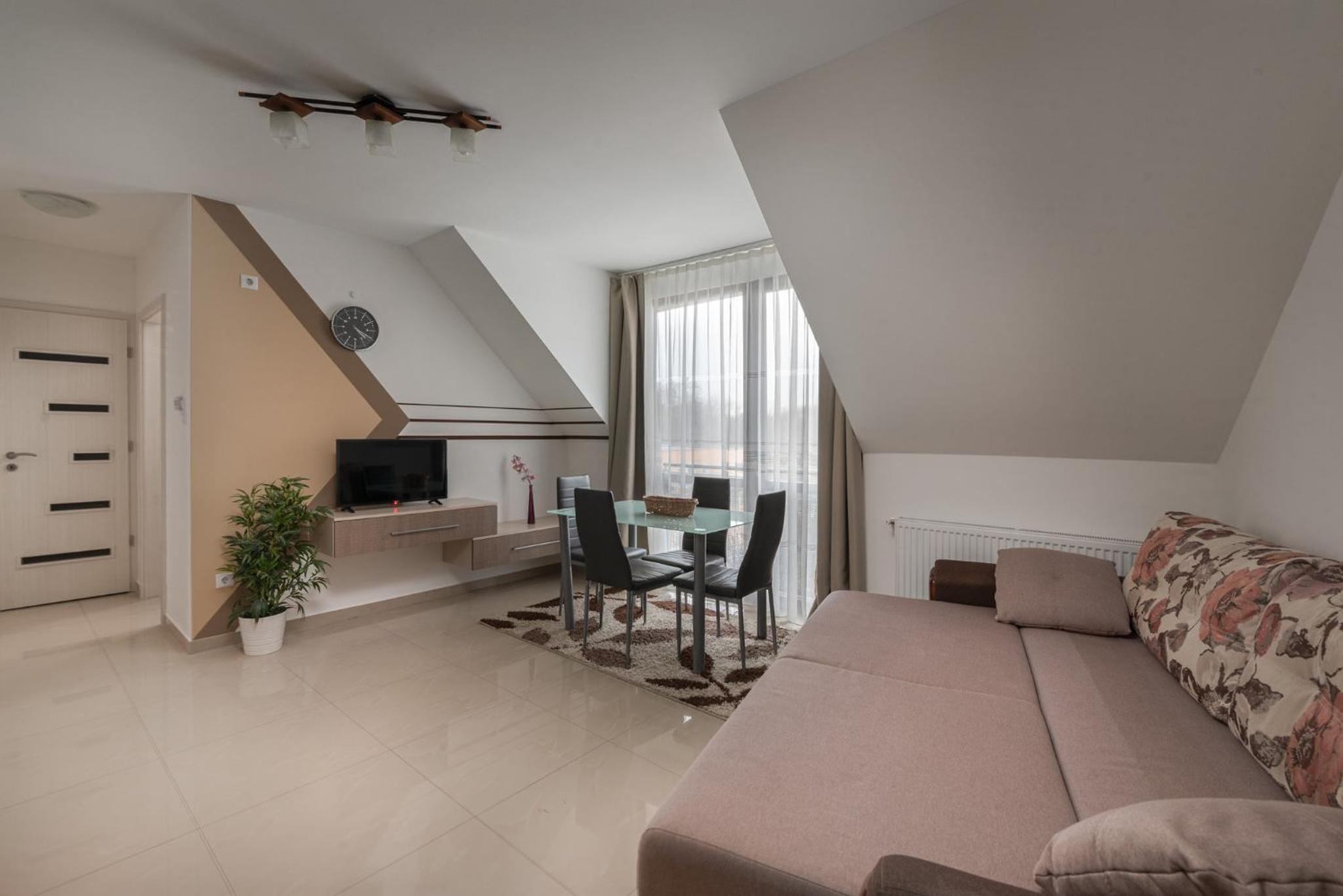 Apartment photo 1