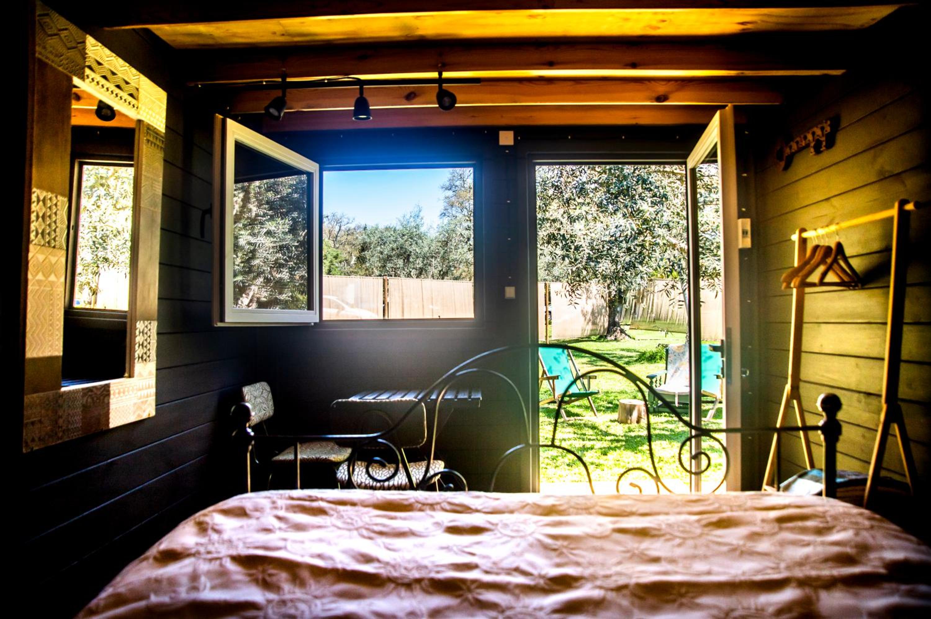 Bungalow photo 1