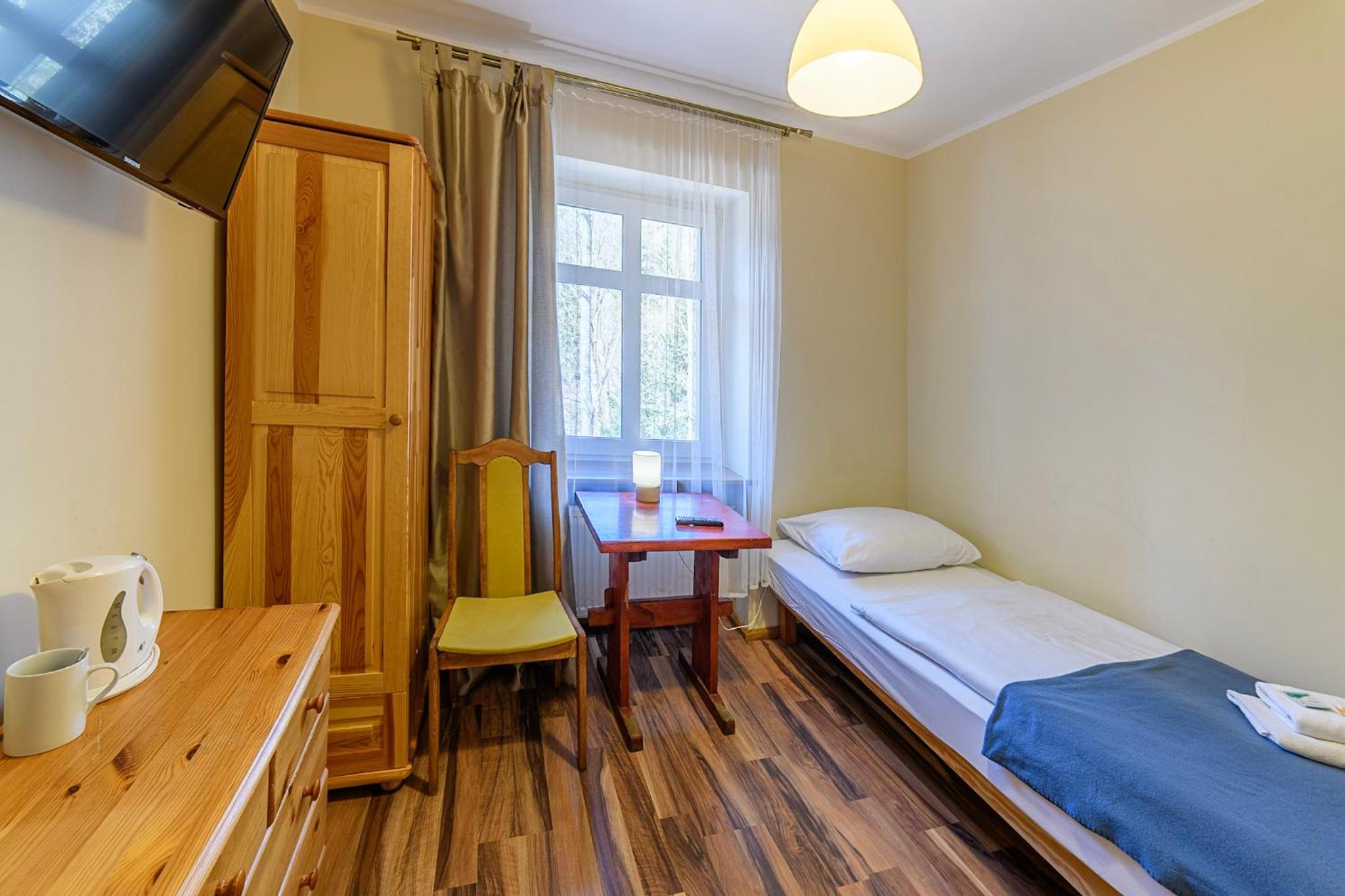 Single Room photo 2