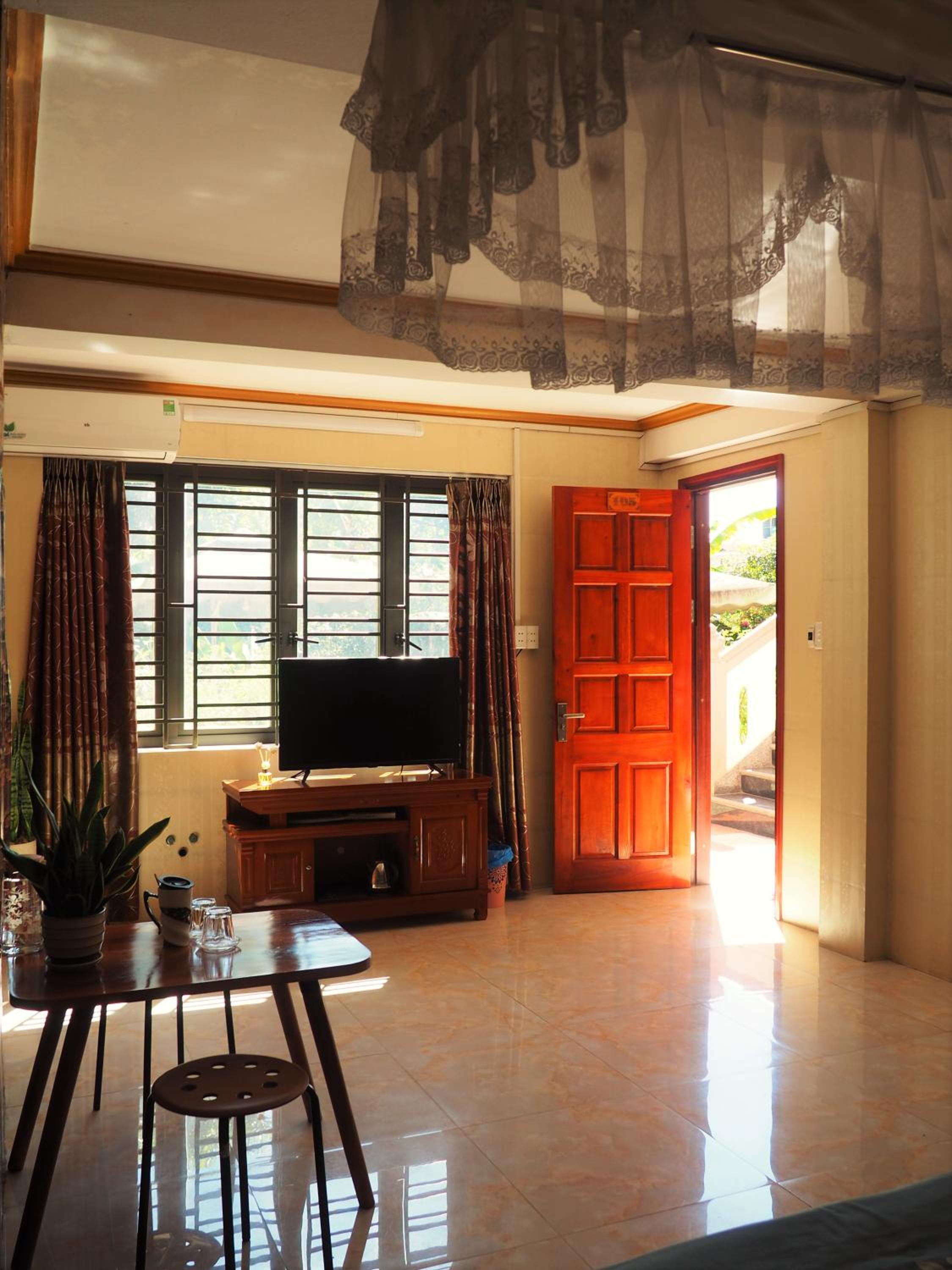 Double Room with Private External Bathroom photo 3