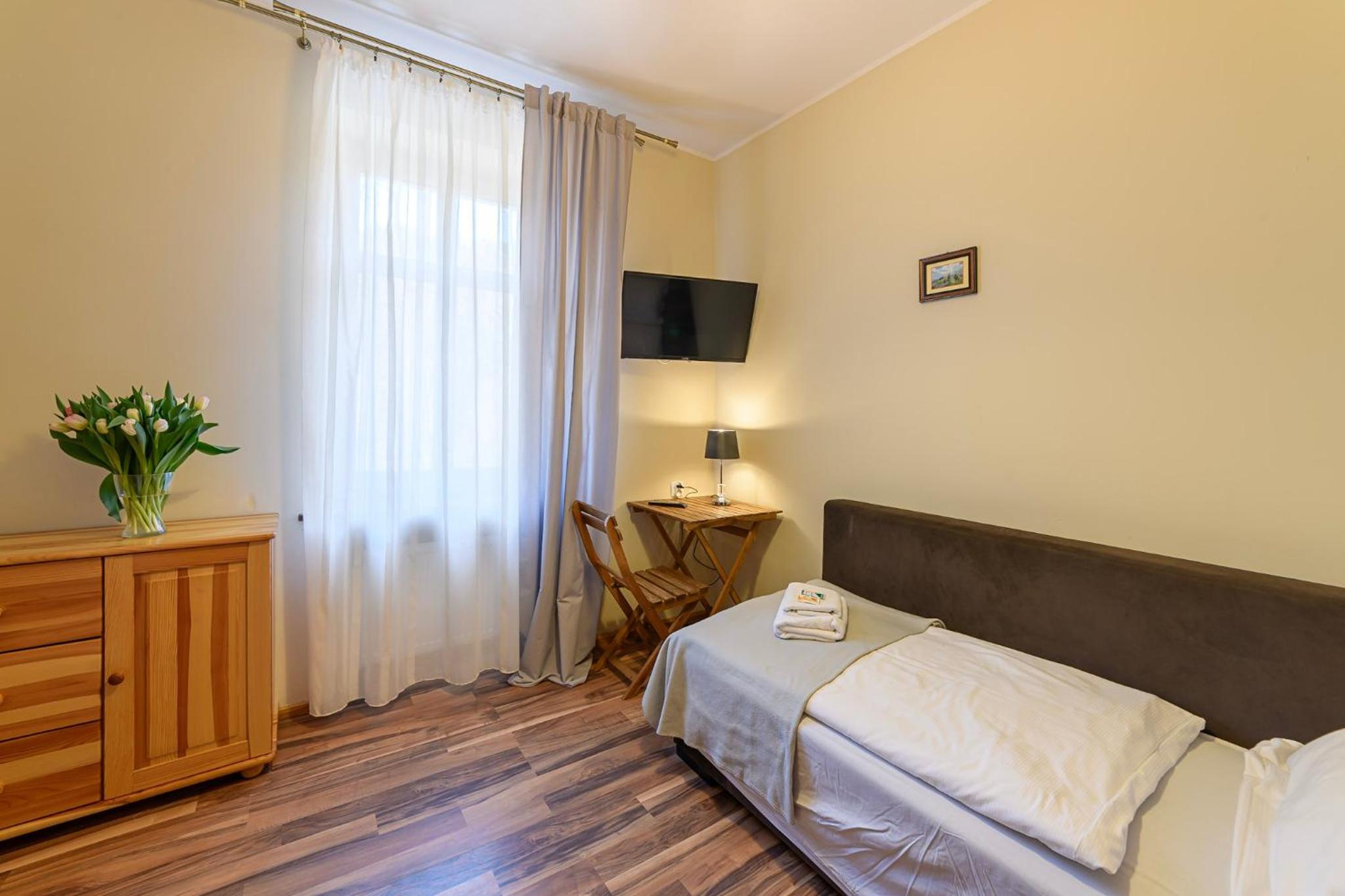 Single Room photo 3