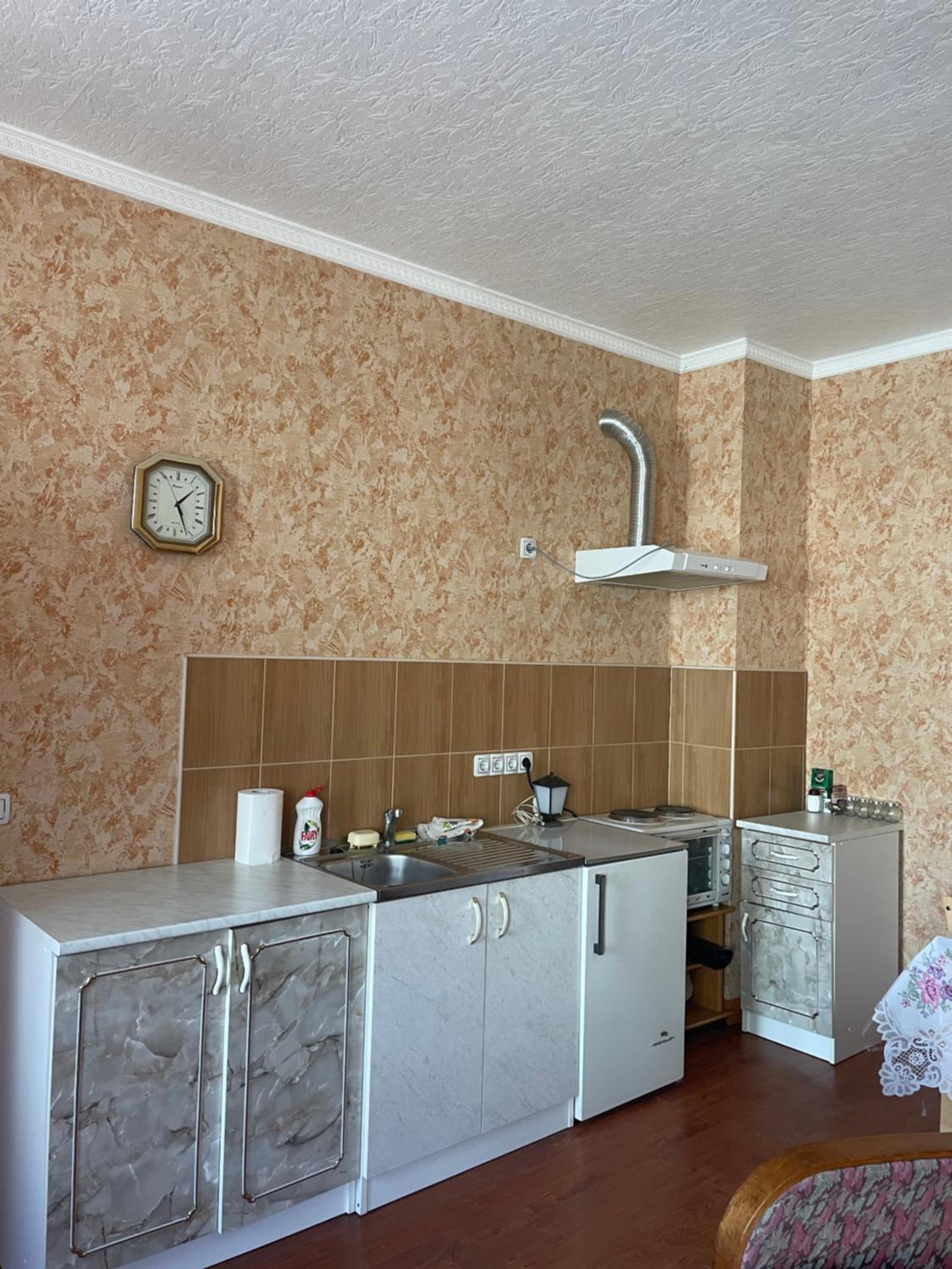 One-Bedroom Apartment - Photo 5