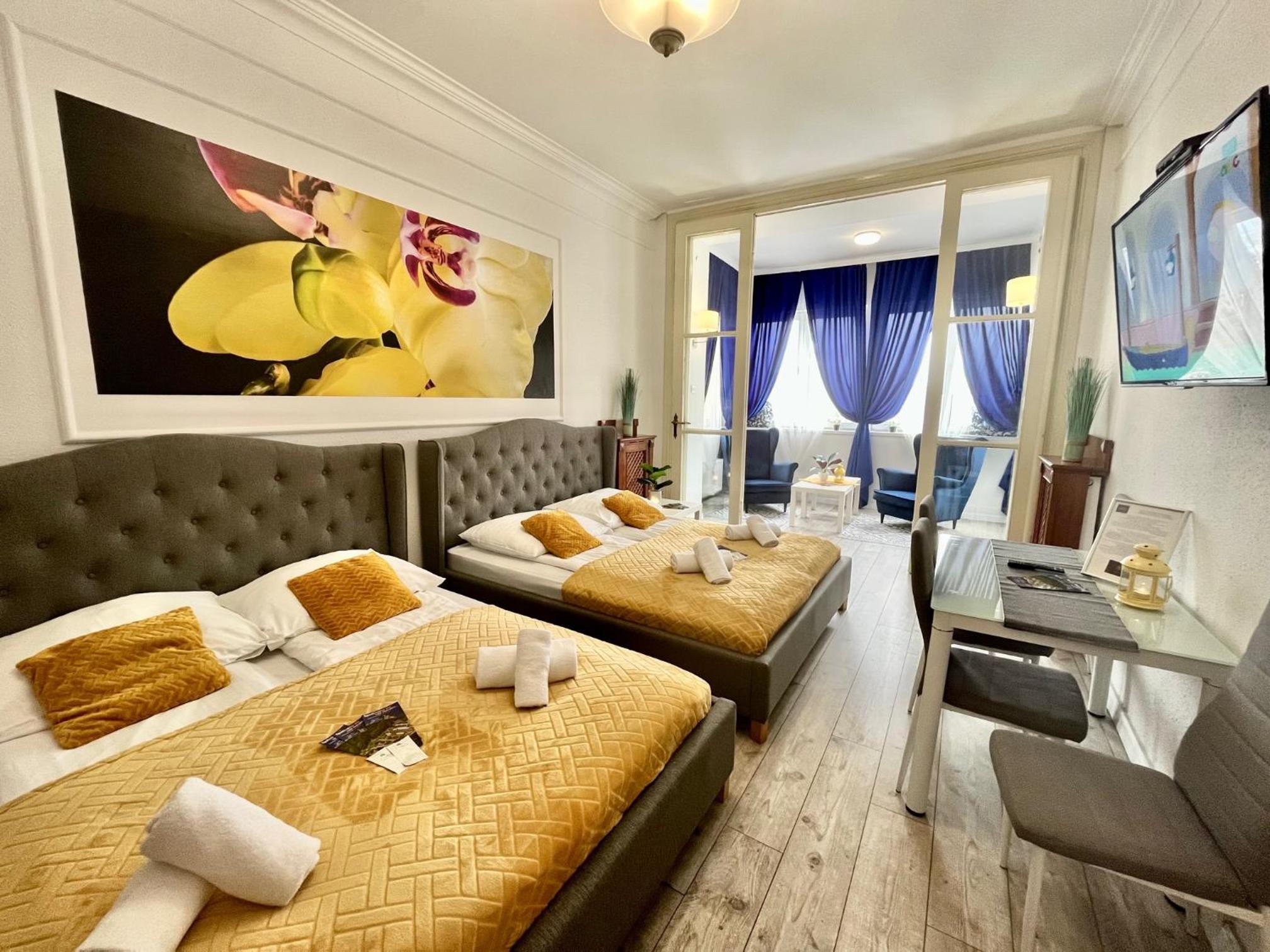 Standard Family Room